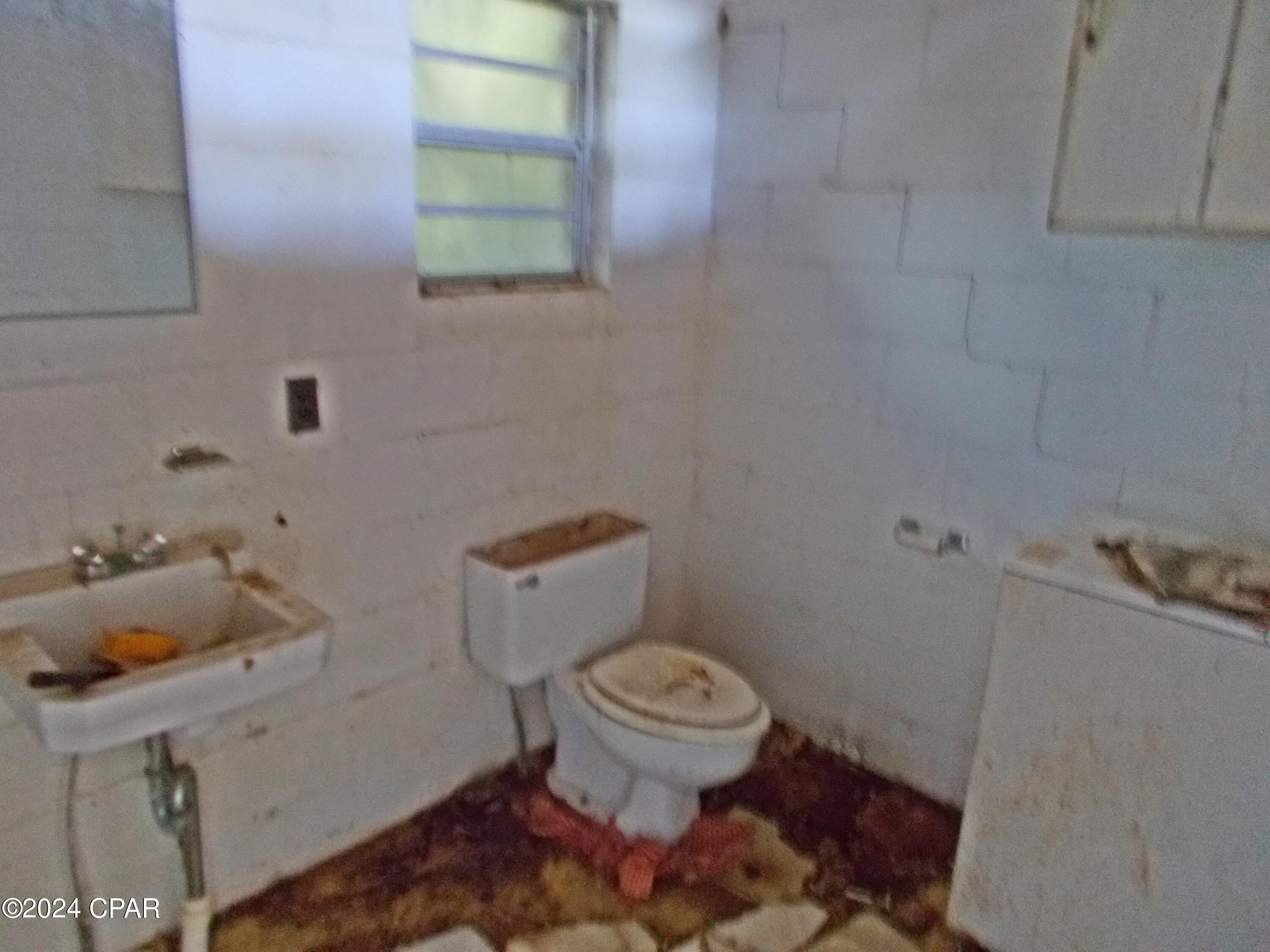 Eamhnbluuiemanv5z8hea5uro3i456gliqa23tlsq7w