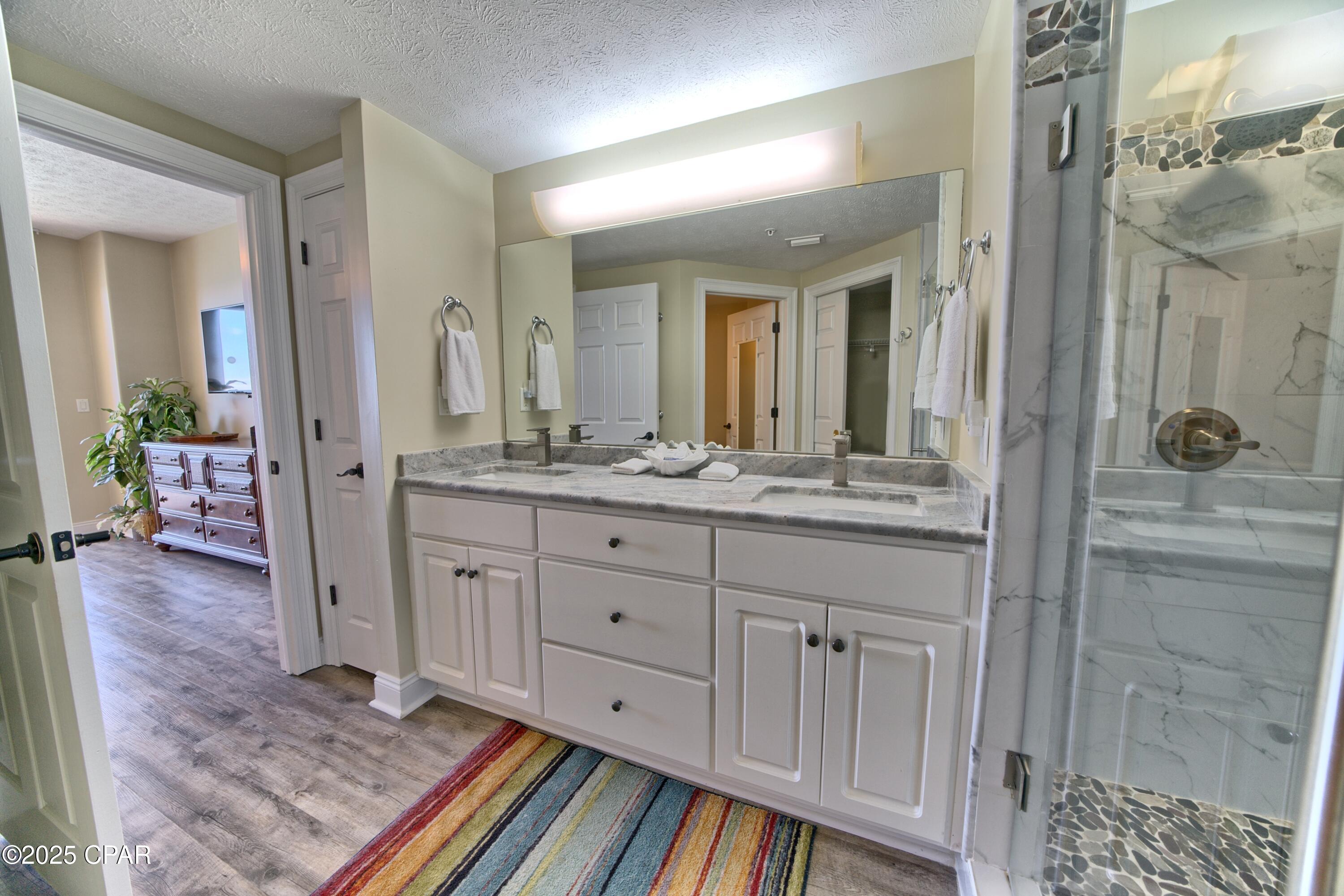 Scy0tkkqb7hrti8mhscvhudwmrph3u6r2pedef0tolm