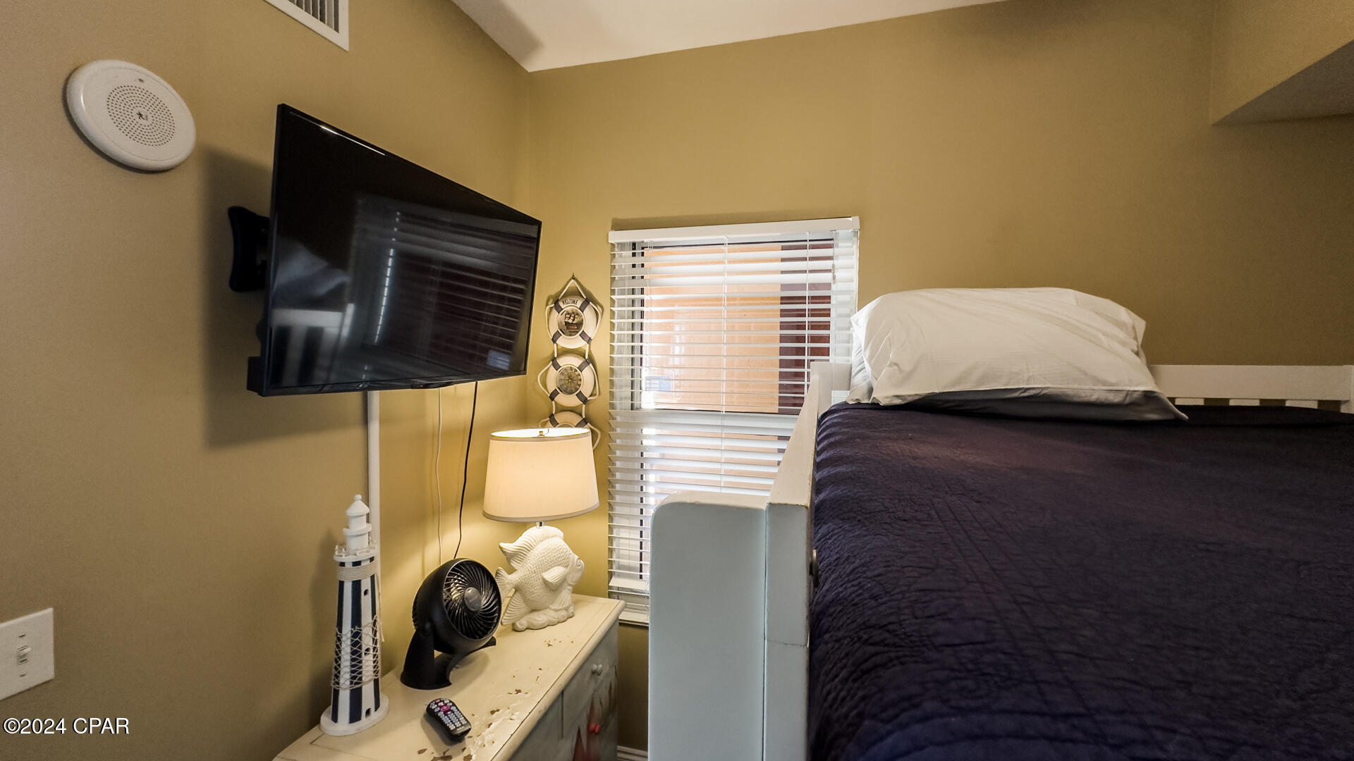 Image 35 For 15817 Front Beach Road 1-906