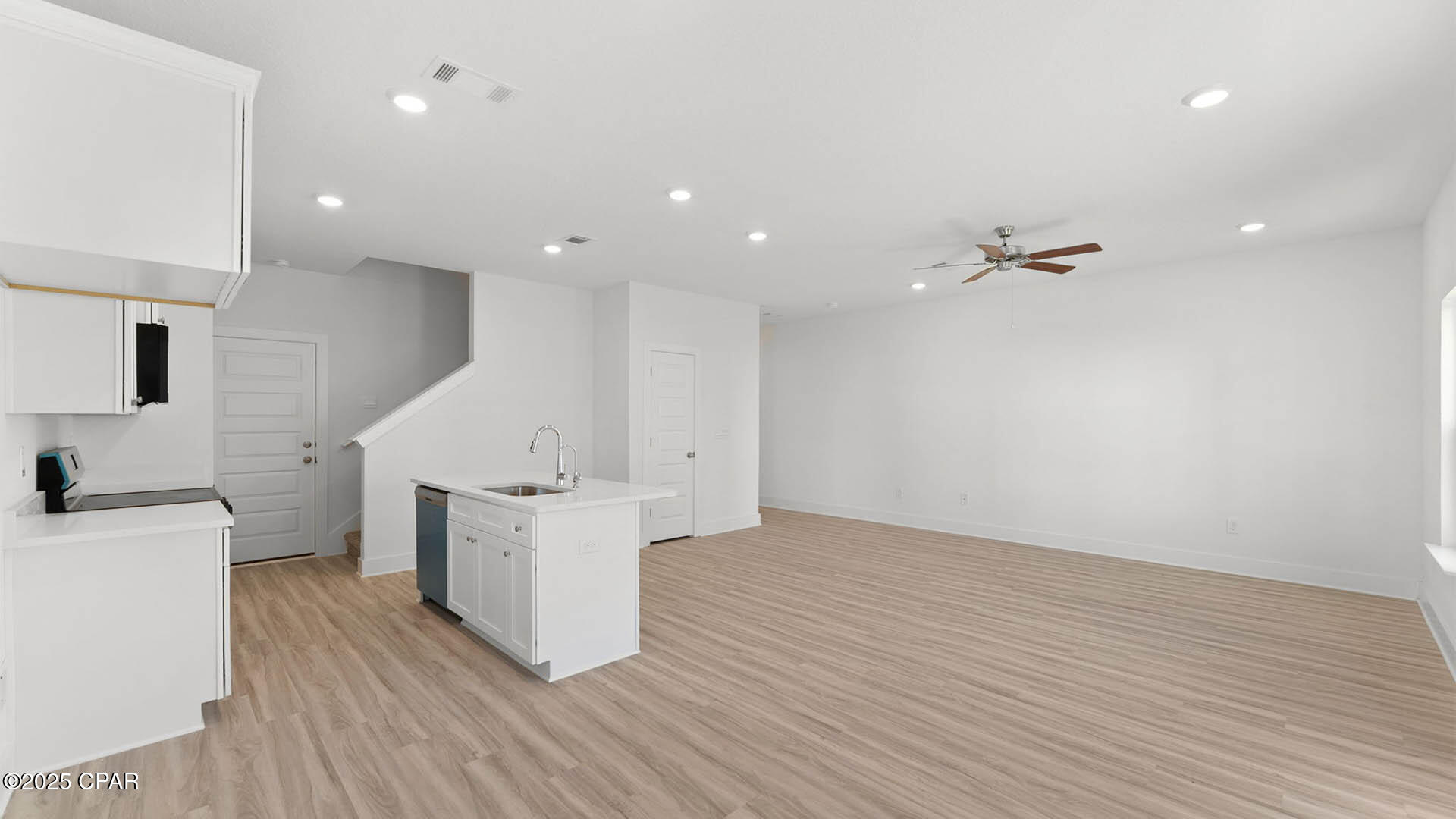 Image 9 For 252 Salt Creek Lane