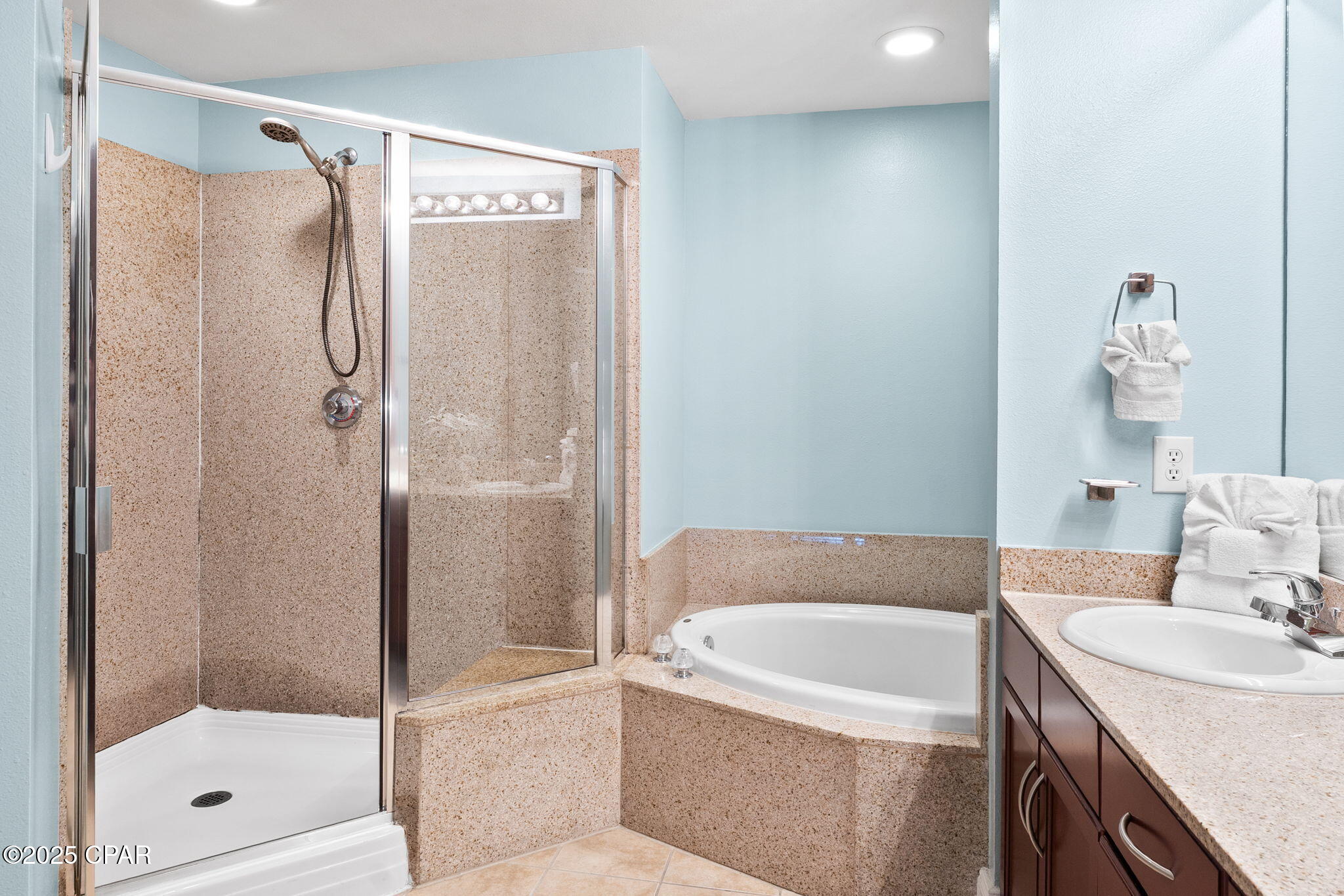 Image 20 For 9860 Thomas Drive 522