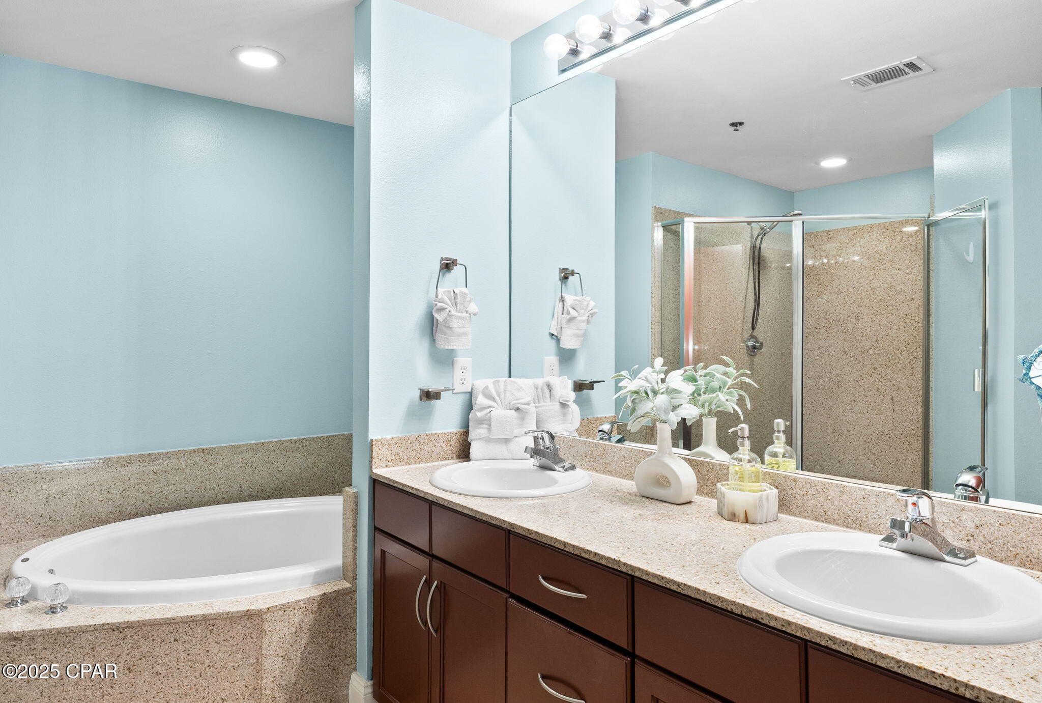 Image 21 For 9860 Thomas Drive 522