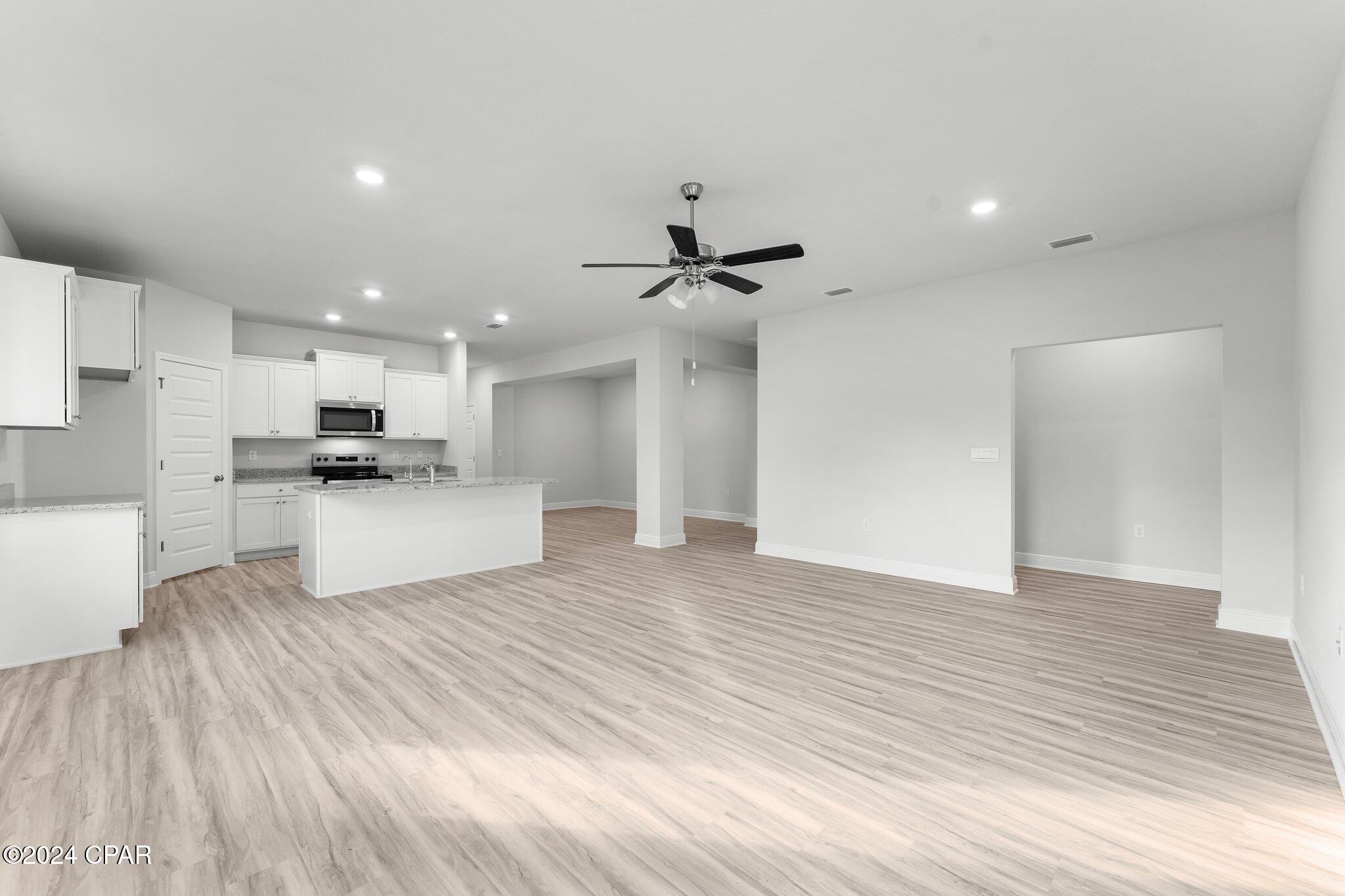 Image 17 For 664 Norris Drive