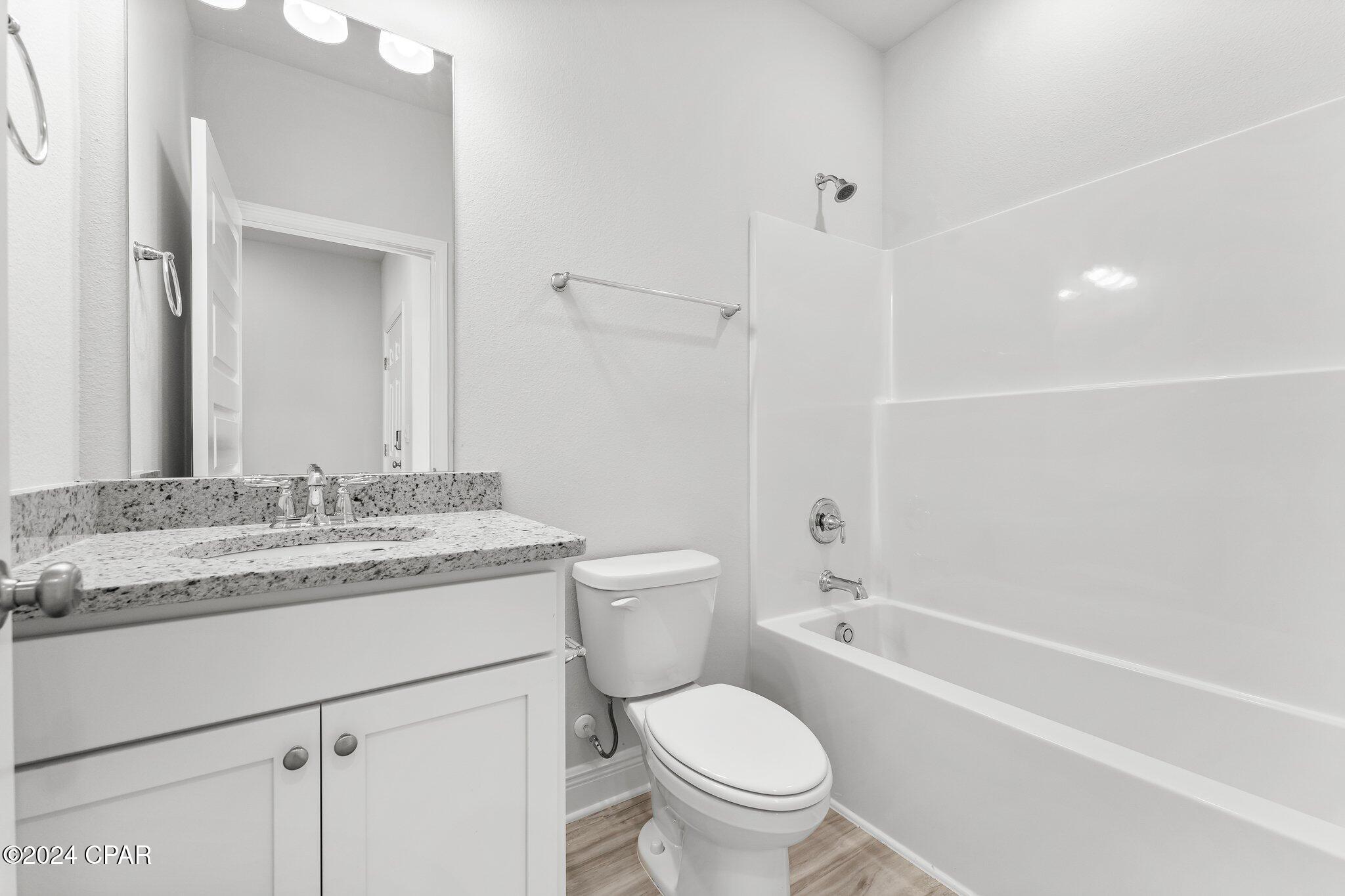 B8vzx50r5ay6yb4zqrianf0rojzcco4ttbz1dgs7edy