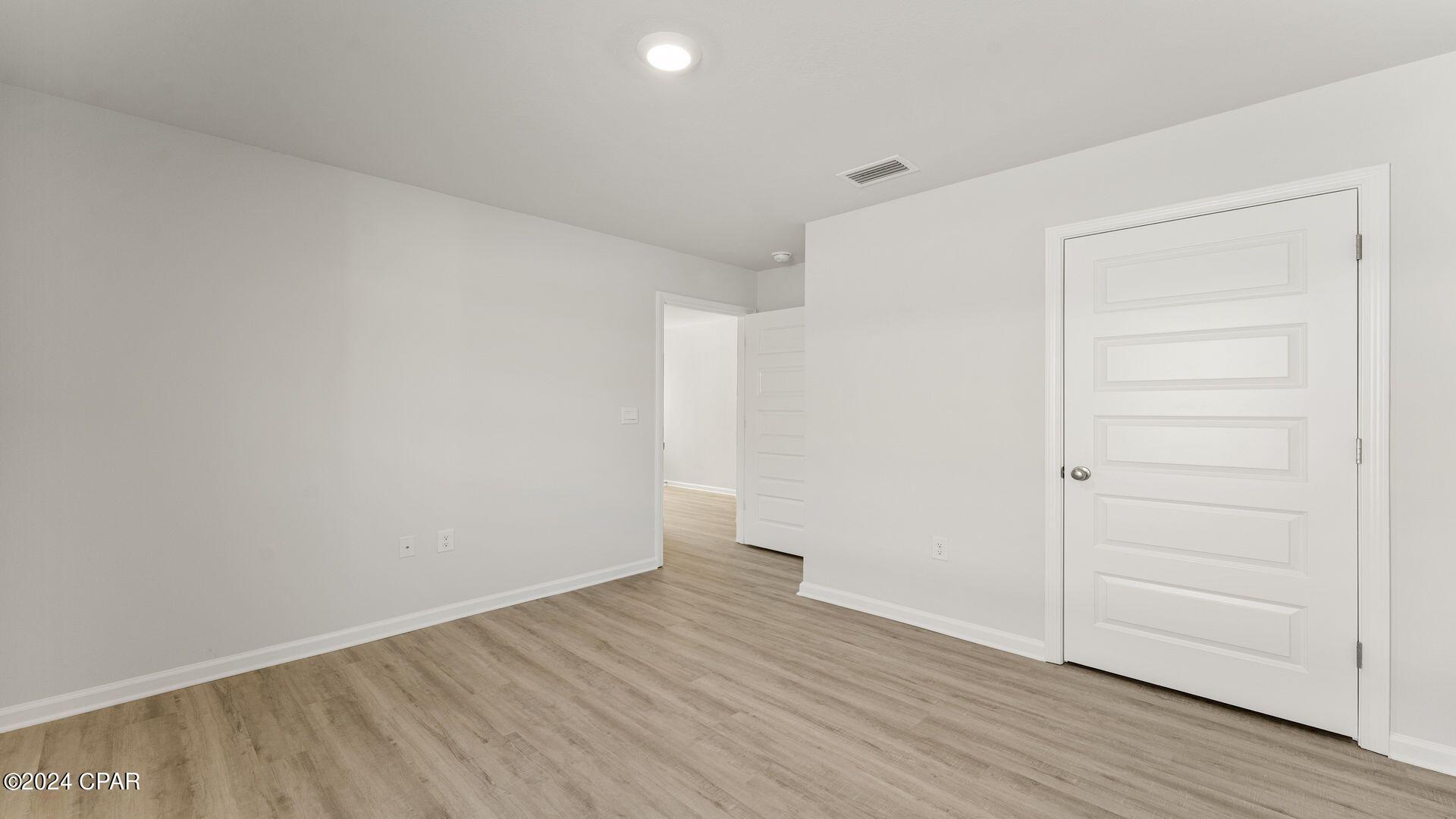 Image 10 For 293 Cades Court