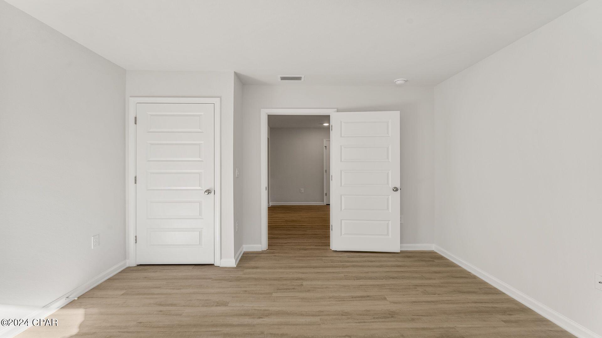 Image 15 For 293 Cades Court