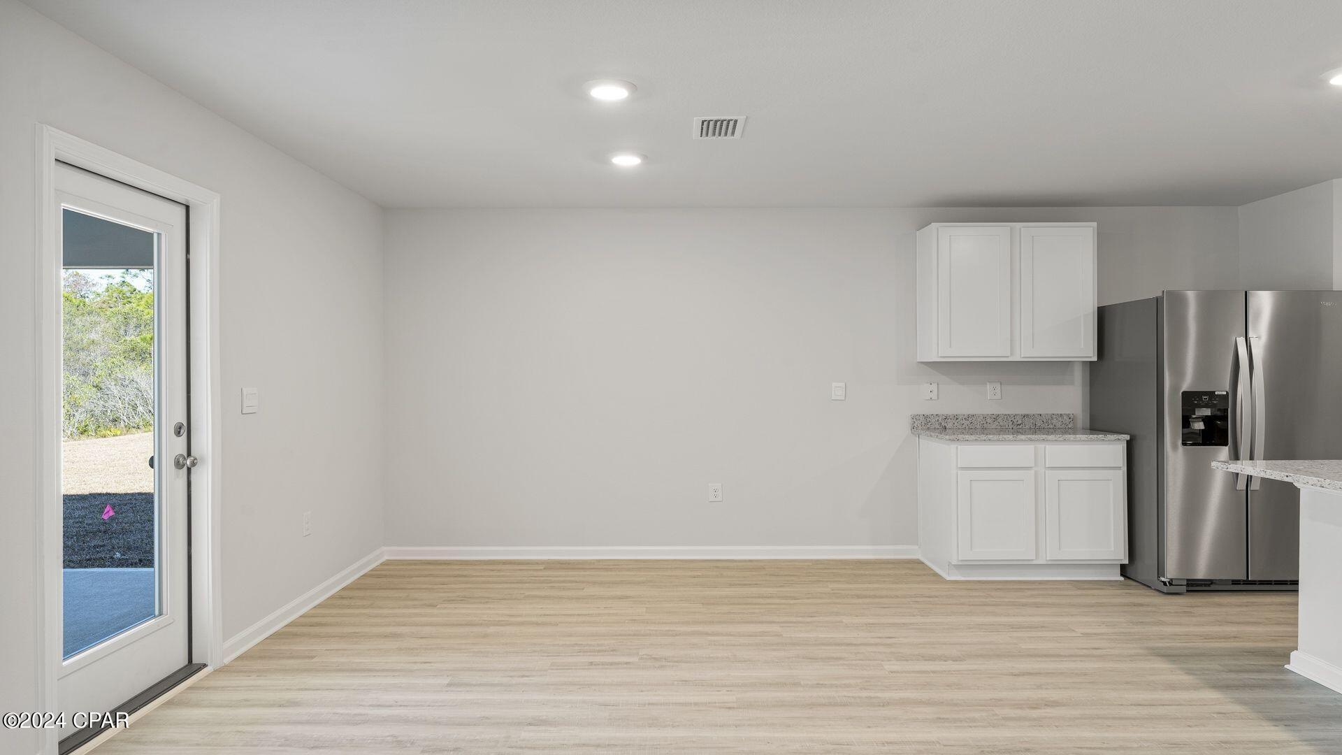 Image 23 For 293 Cades Court