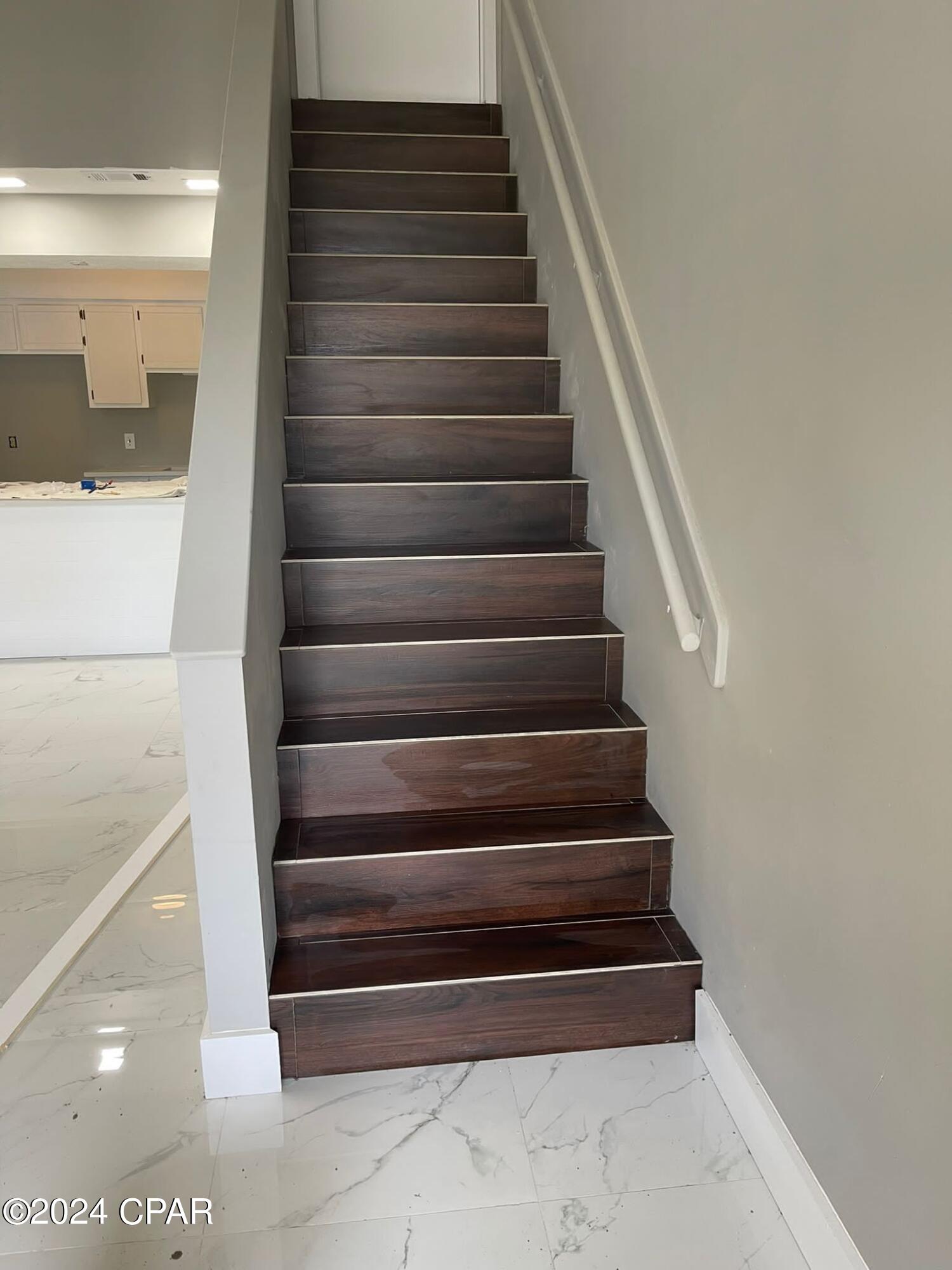 Lbcr7yewven7ak3pszrhedcvyqi16lx1_xoyf1zyvz4