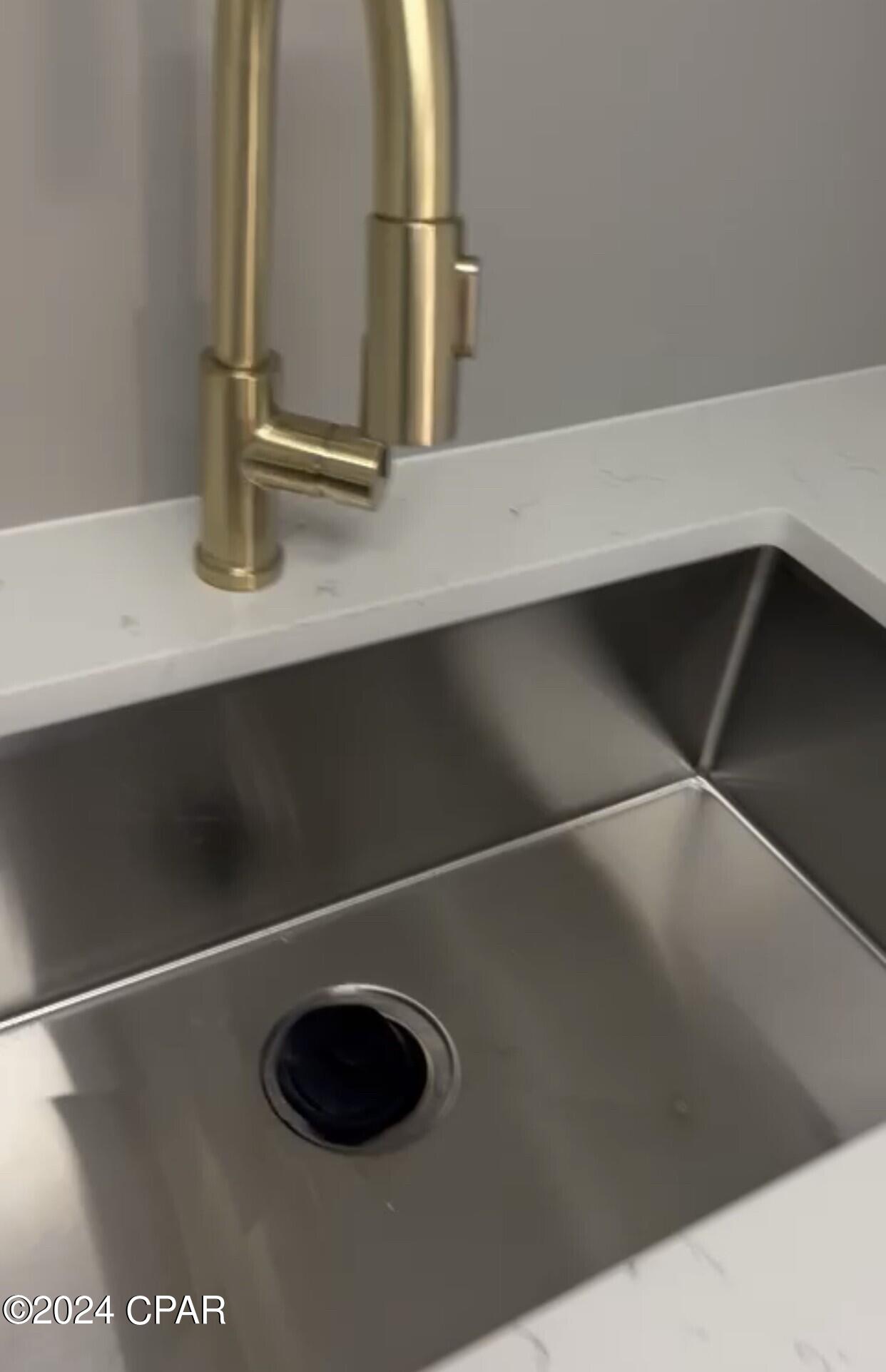 Uwa3oi0nlzbkqridgcazdo_fpf M1slwvj_creegx1k