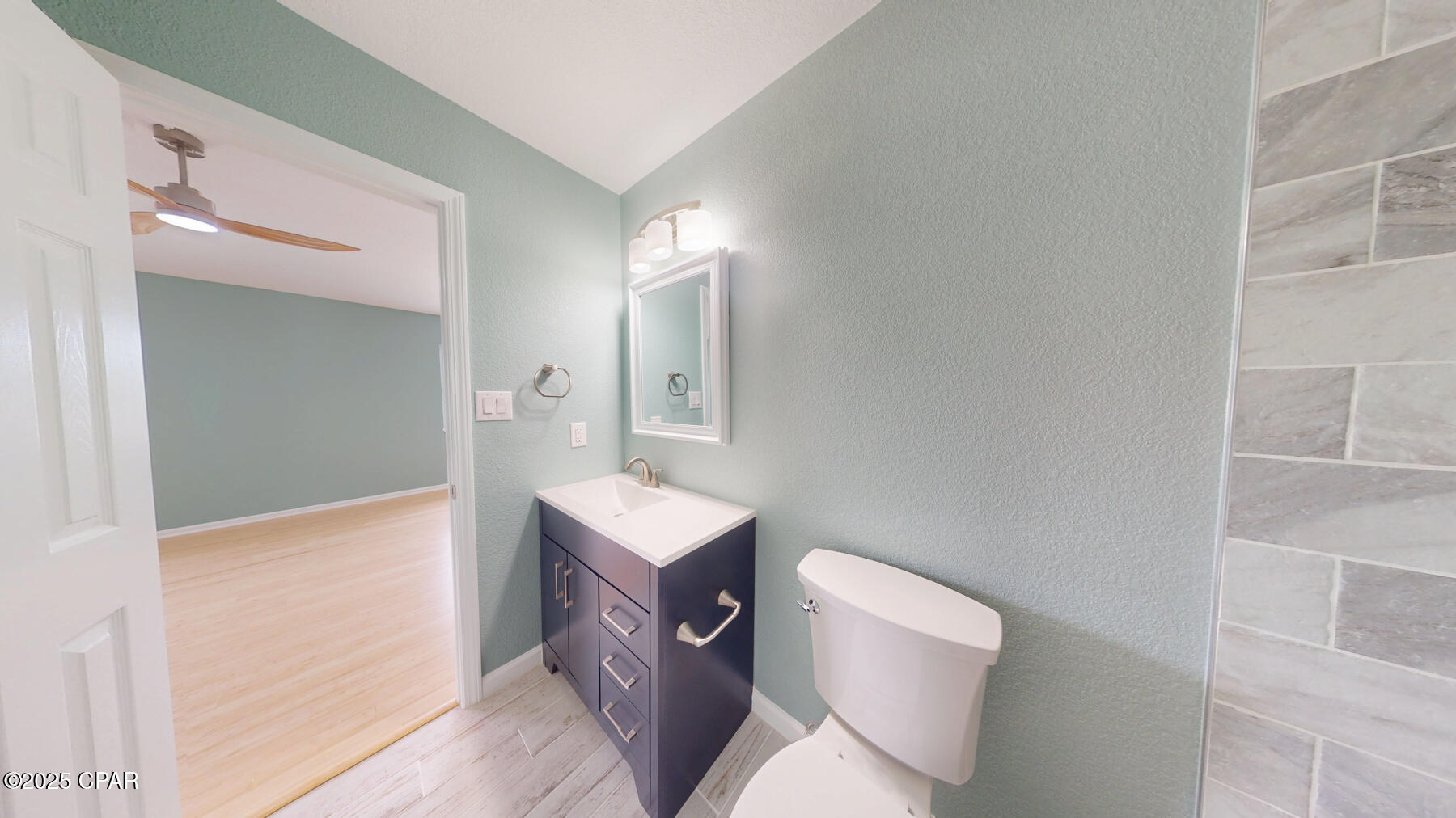 F1jxwvht5n0afkzobfpronlh1kp8gn_mbwzjebaadb0