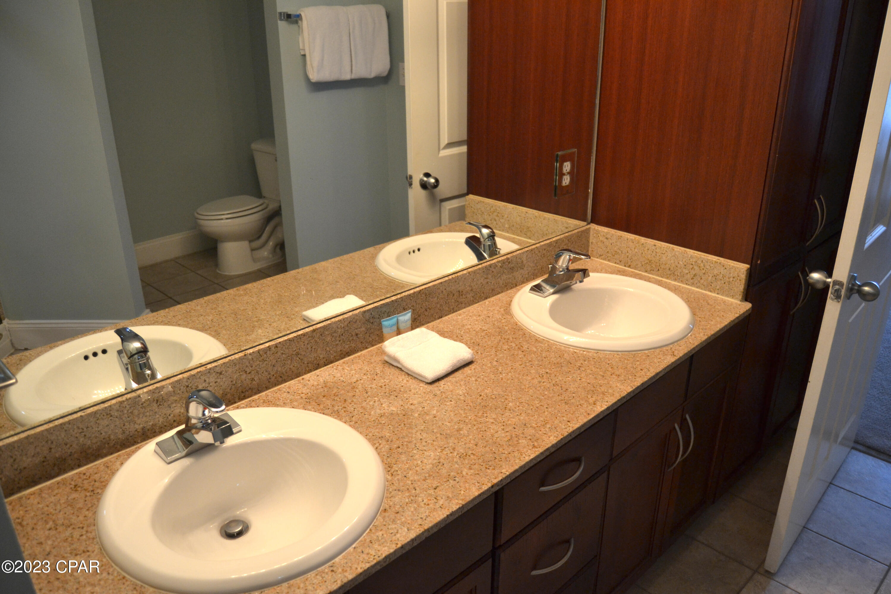 4awogcyftbfpo2p8mx Huitvitchv5kuxc7lcffulqk