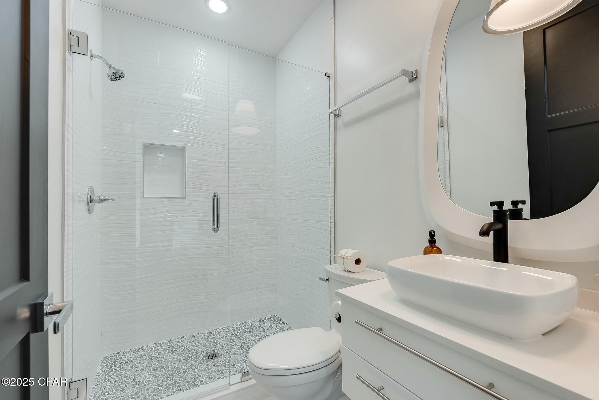 Hhfqdcnemsdiyqyjg8o3orn4mkzhok0mapy9811zr0g