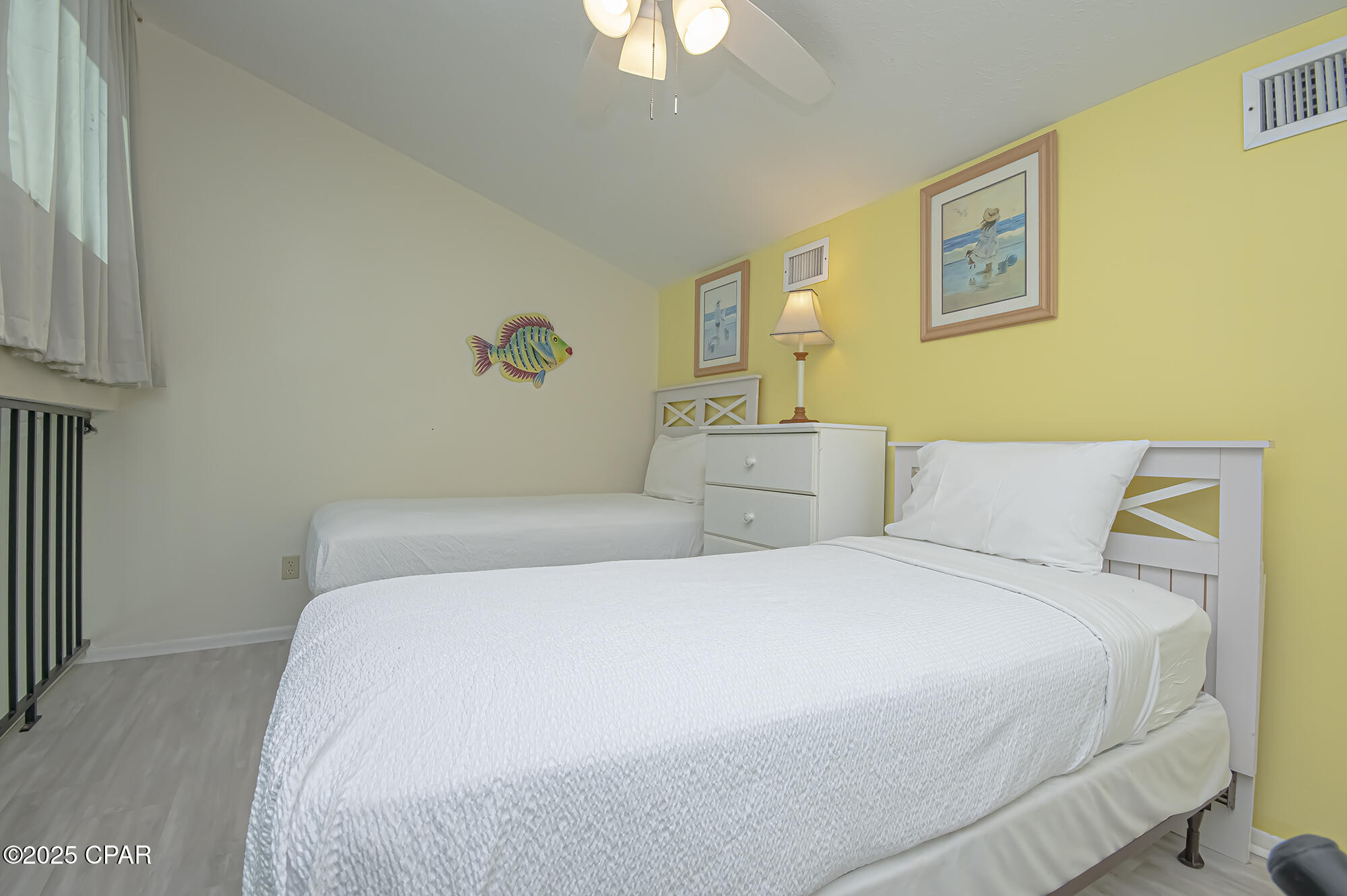 Image 24 For 6205 Thomas Drive 10e