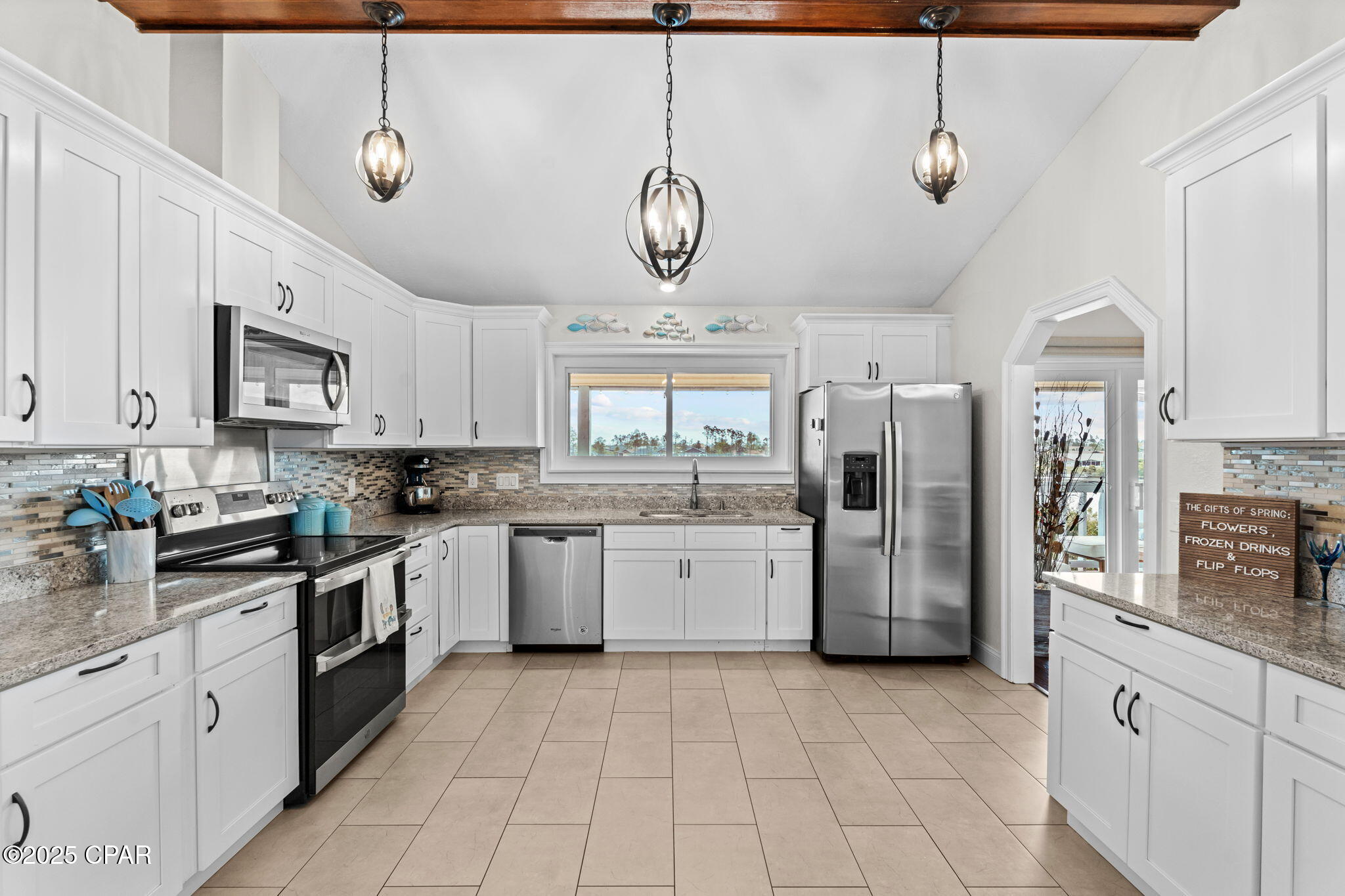 Dhyjflfb9q Jfqs83i 82hwuyxetwrwdhdxcbajx6cg