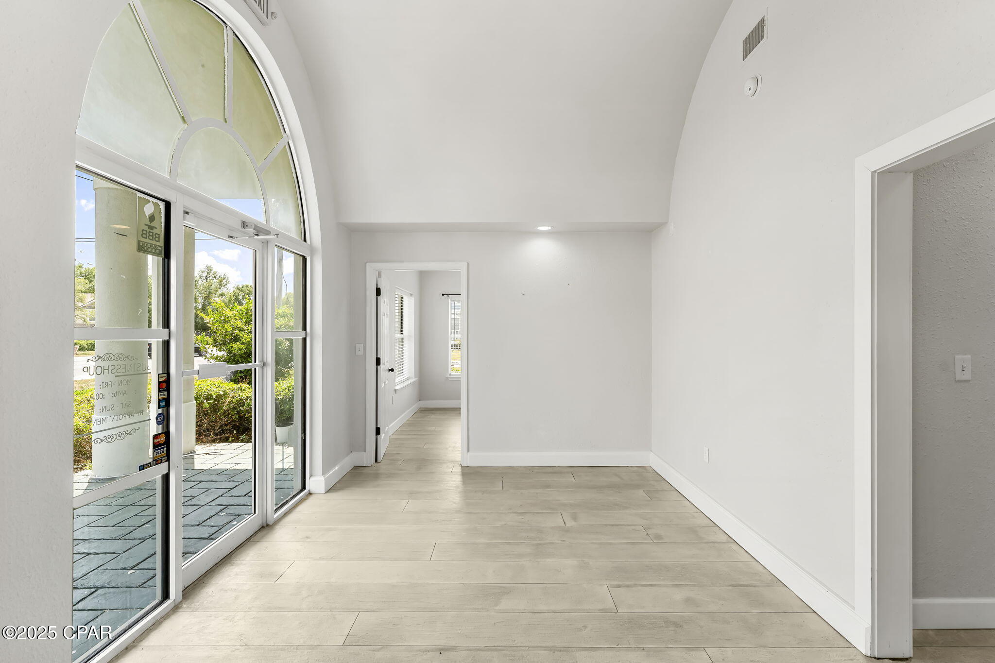 3a X5wmav_g_j_tf0zwzlnw_1rmoz05crgr9wyair3m