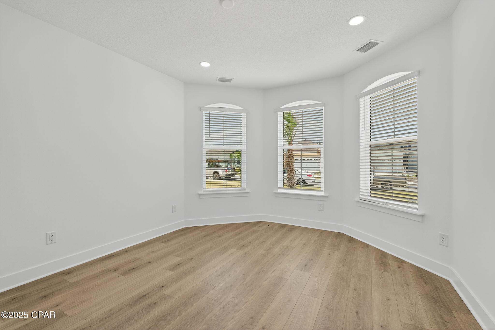 Oldtcwaouv0w1aiczg65n44sgt_qaqyow1wyagrv_ Q