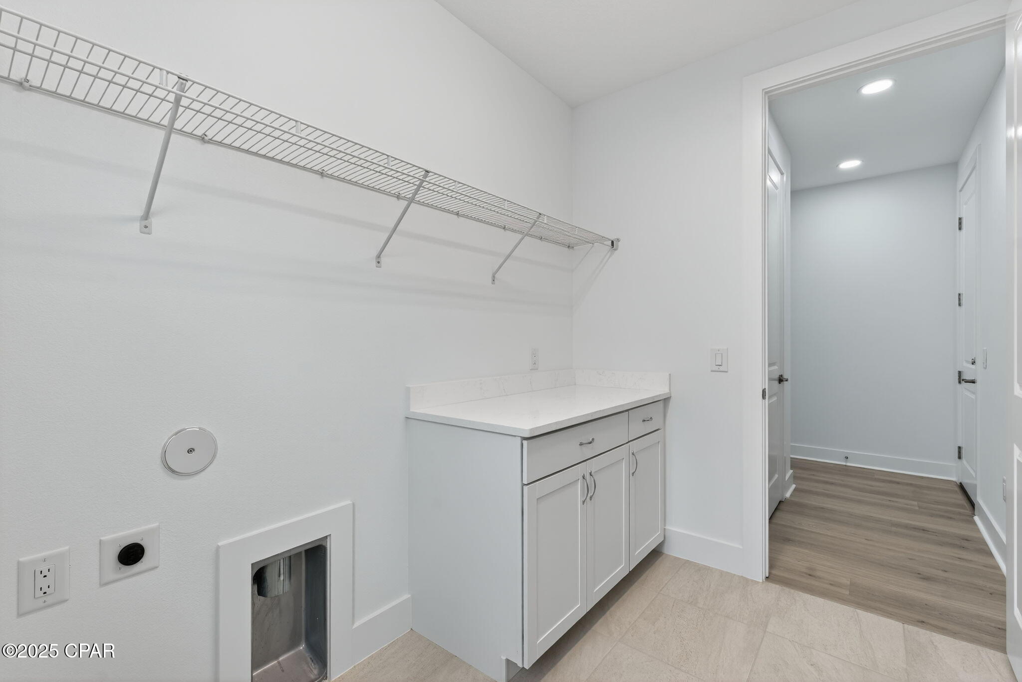 Zeru2xnq_r0luitx_ccjm3gg7ranjwzy7ececql0cvu