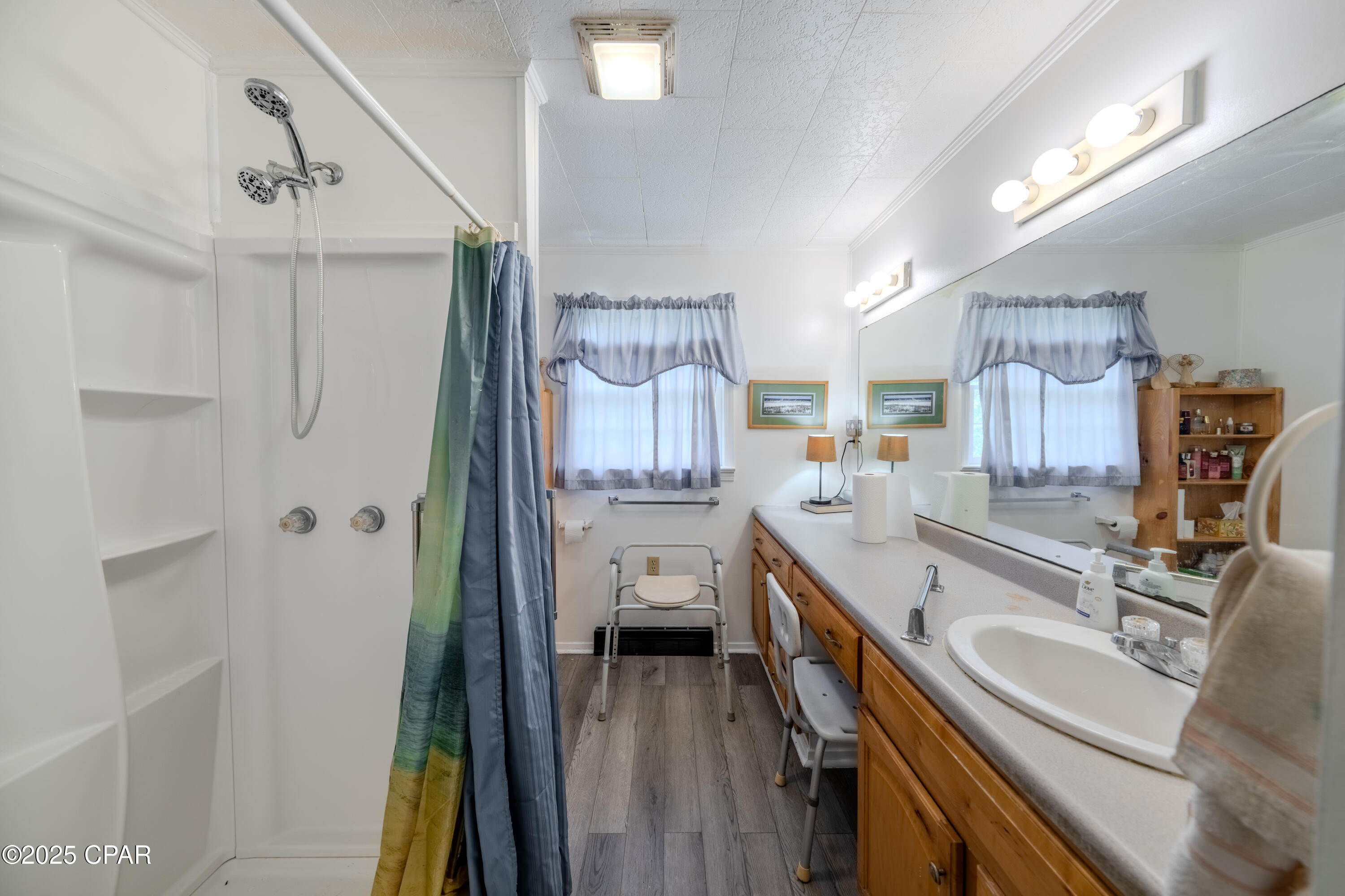 9qq5n9qz4pfj040k3h2jbr8iy0kiqtvontn2zwgoai8