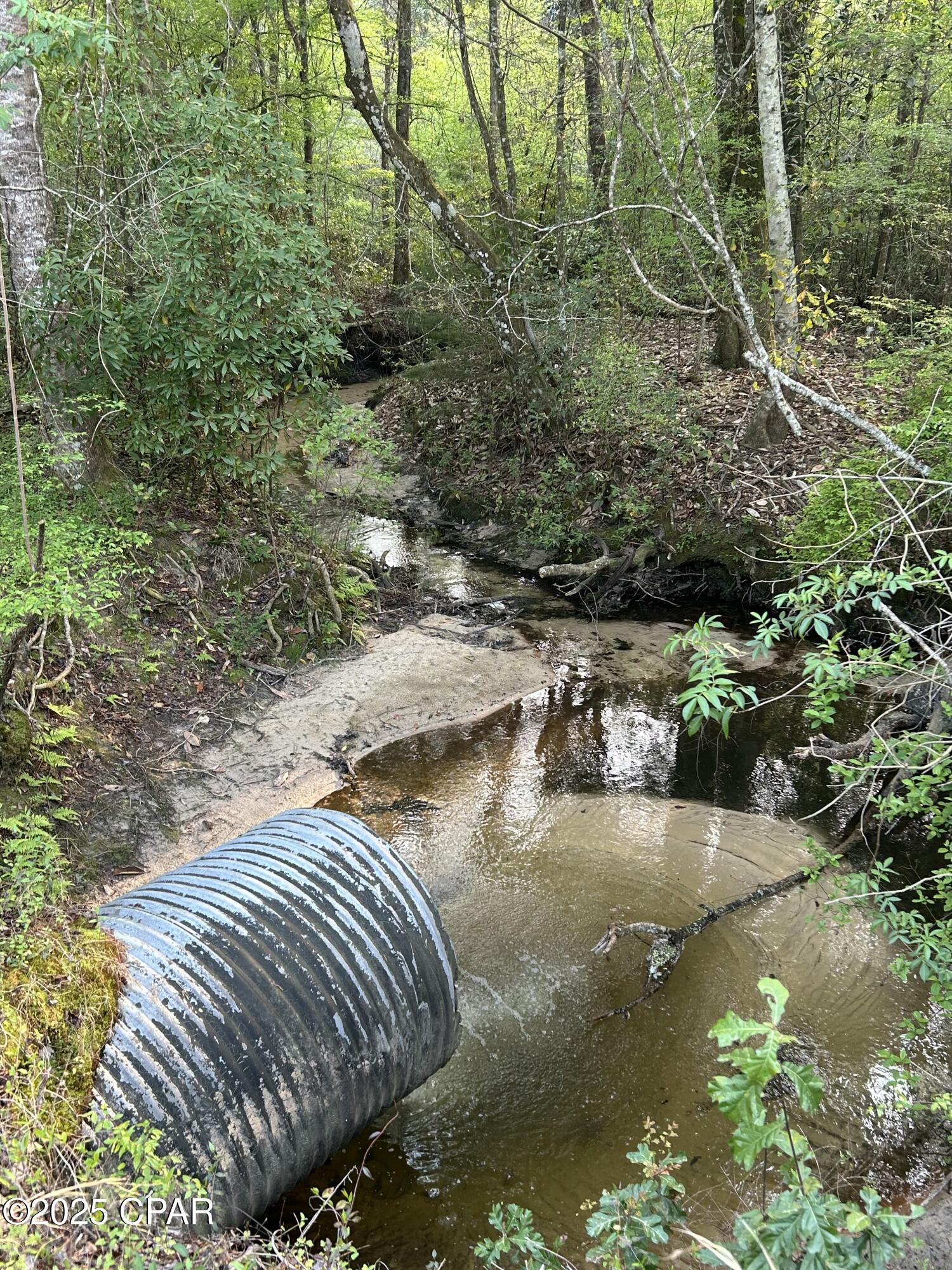 R2 _8uwfhttedhzyxt_oowv56ot7kahgqzcnoo17bwg