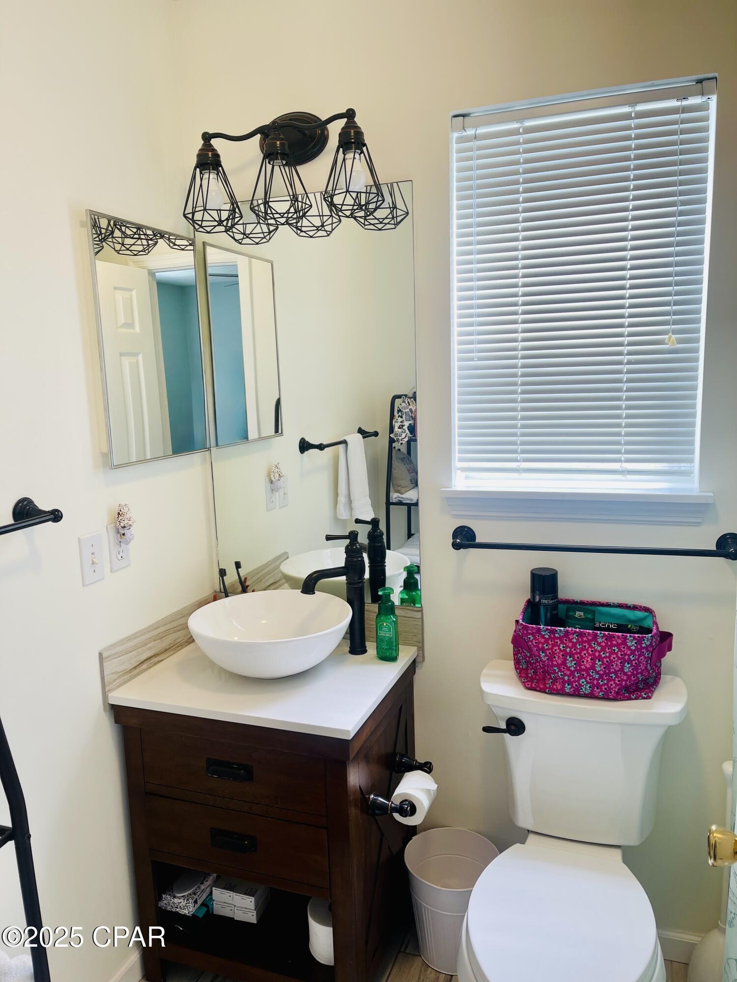 Dgnad29it4vqeph4jrziznxkk2pydcfyx8ppbt2gmyo