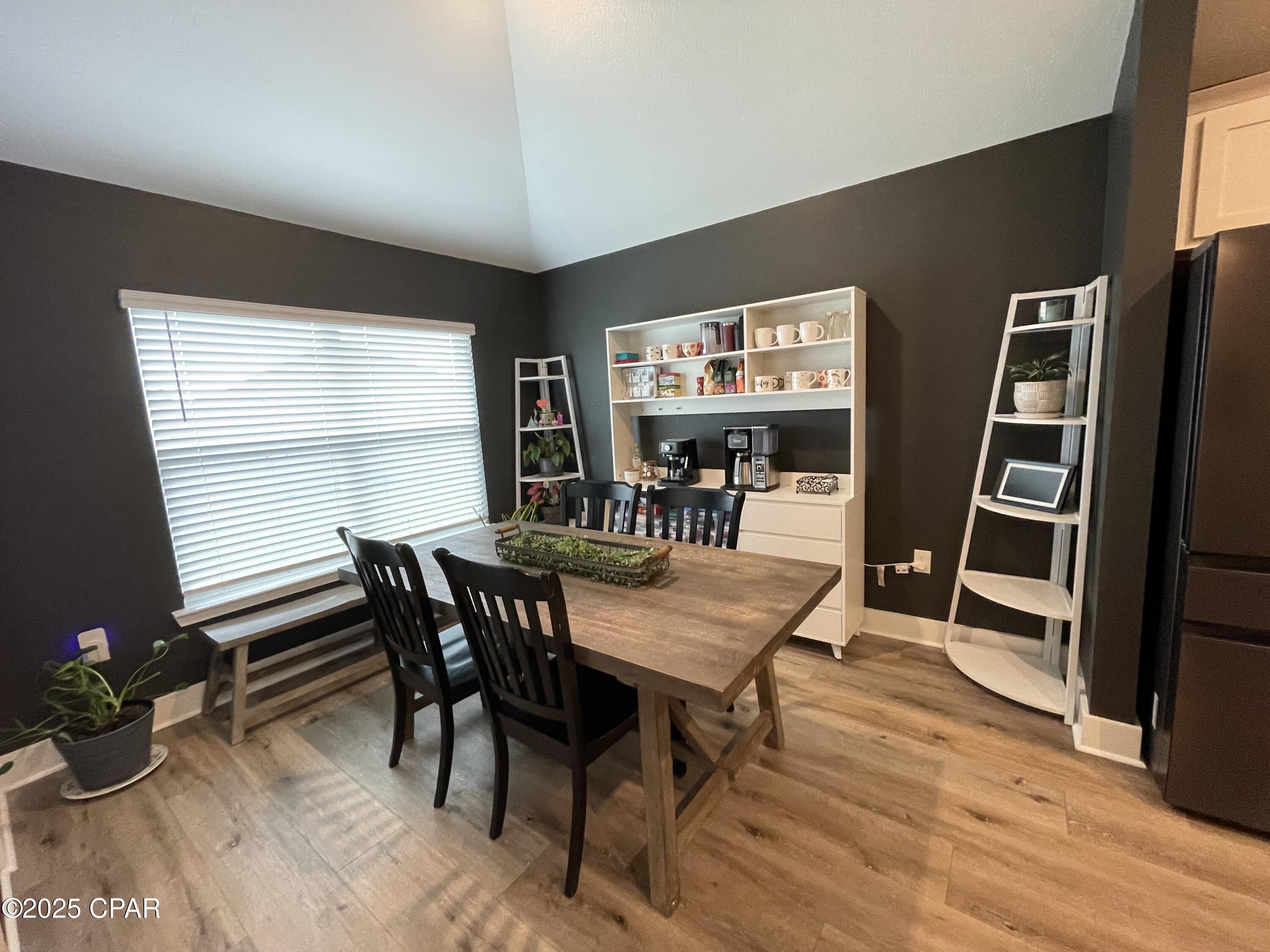 _7q_idqlzlmdzrf9p67giykdozby6jqitps4jfpre2o