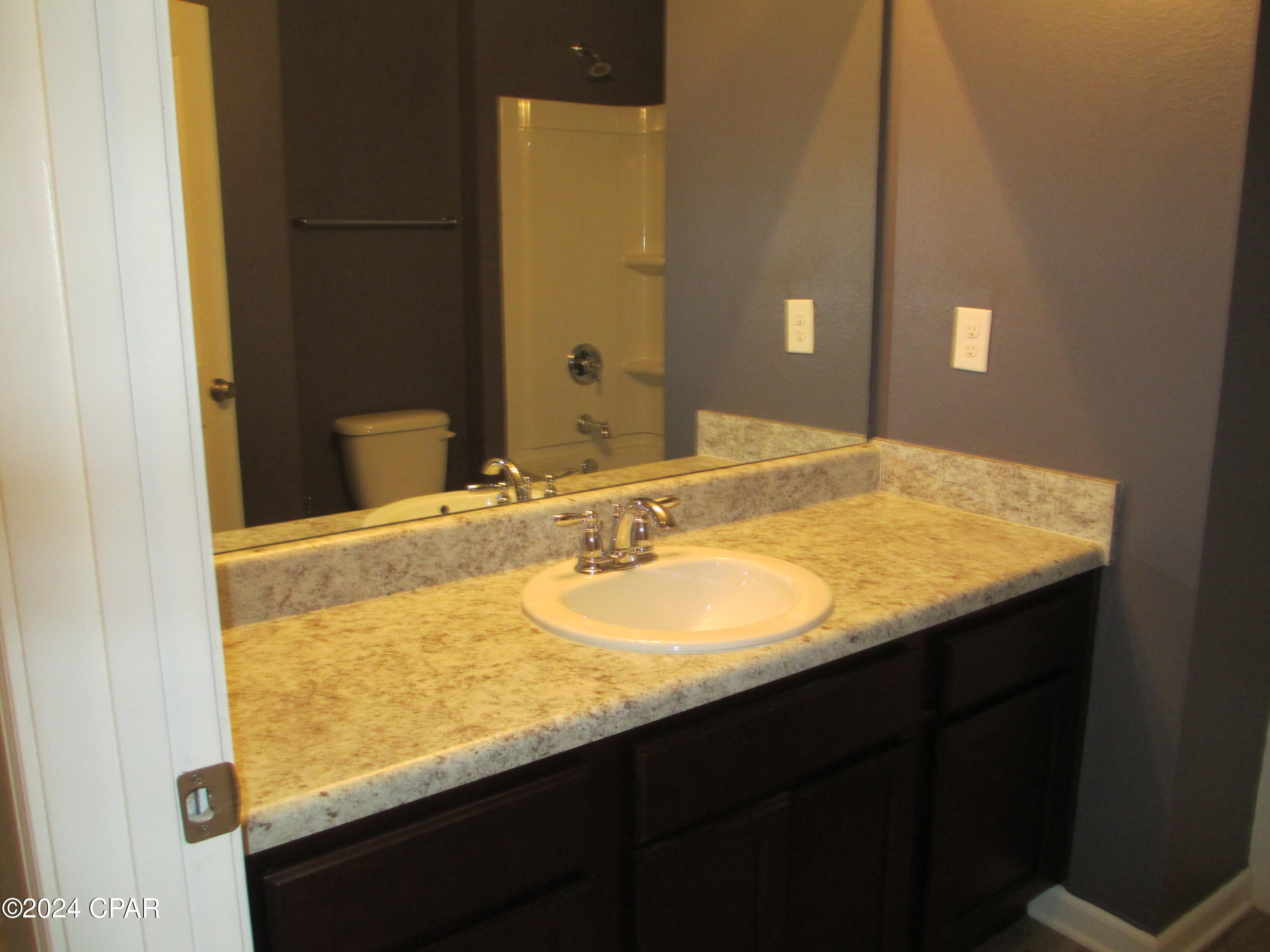 Wzkcxxozodsq4iypiequfda_us_d3mpdmguwfimyrna