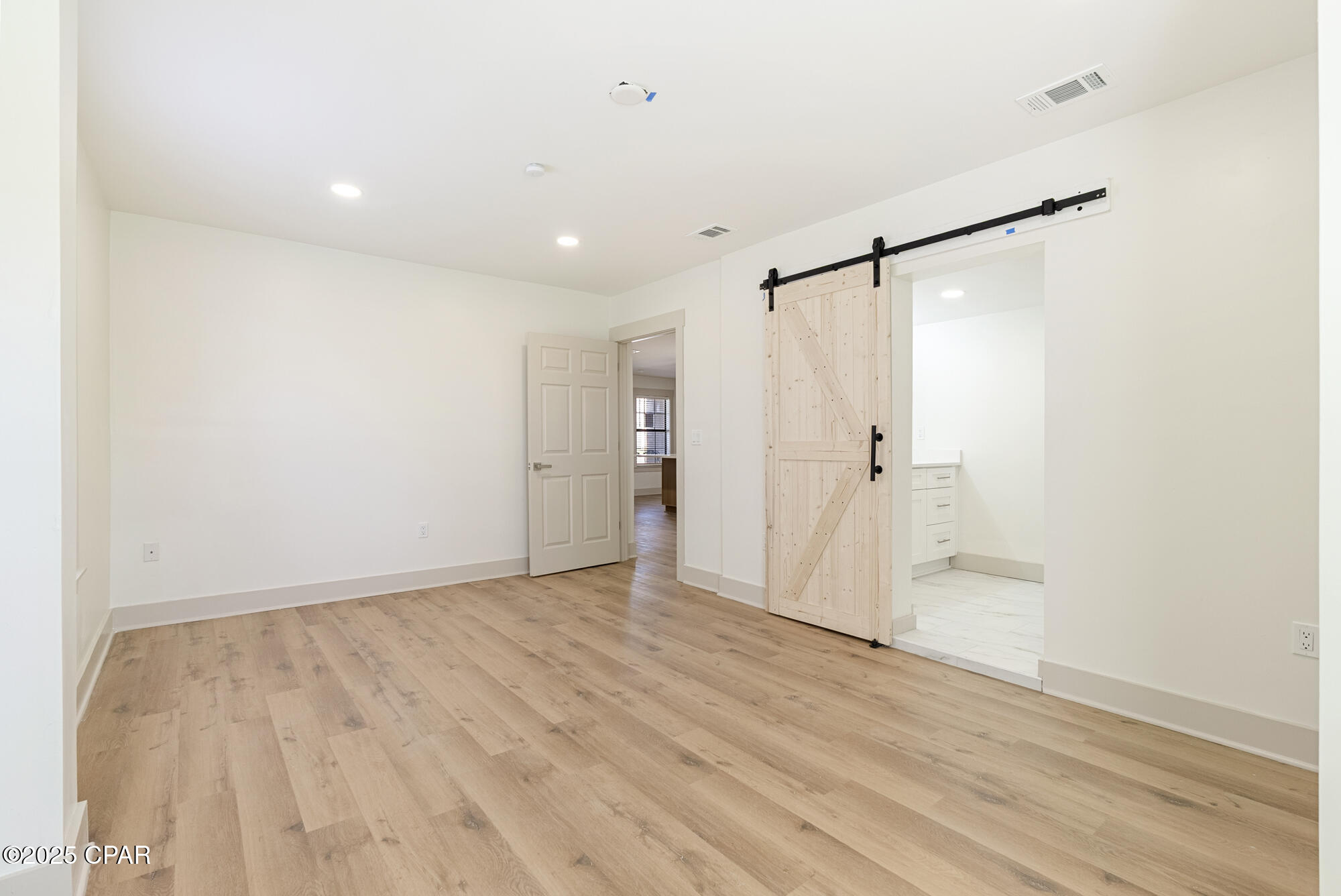 Jdxy5r9eqmorym S Nfbikinaqbpvkvdhoqhvvxlnsi