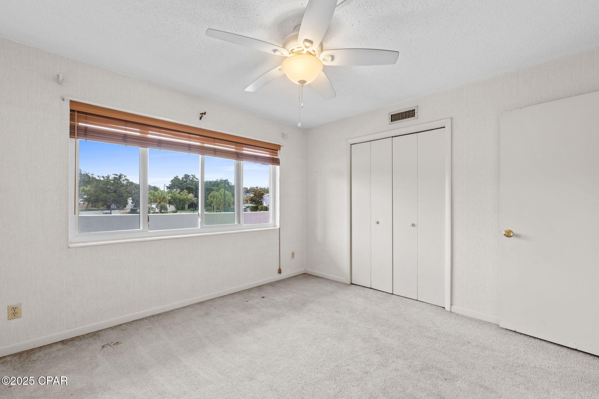 Tkypir9rzg8zexq1yaun4ri1mmsoptzs_xg6dg Rr3m