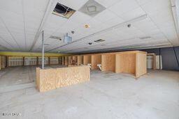 Lzlfv7duukbvjkmodf8_3ppxaeny4w3tgwdbwvc81zy