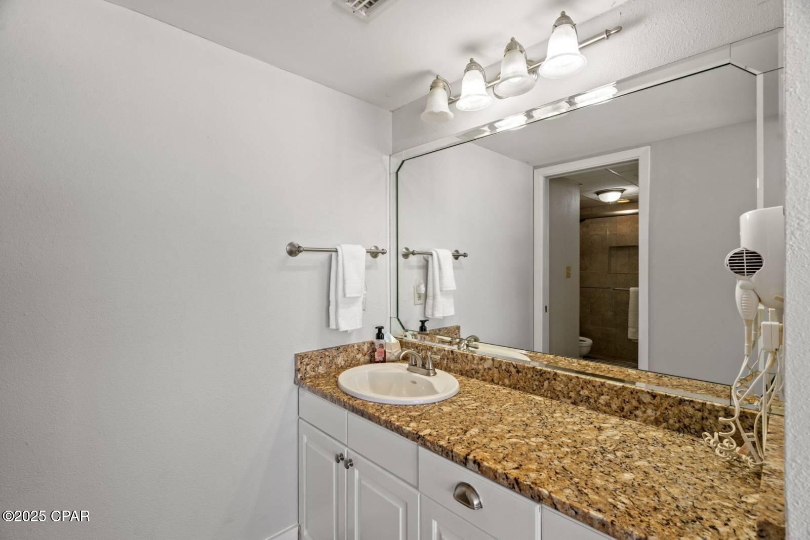 Qv1iwoozjdtuutldvb83n7wxv_pwrw3zweqb6ekv33m