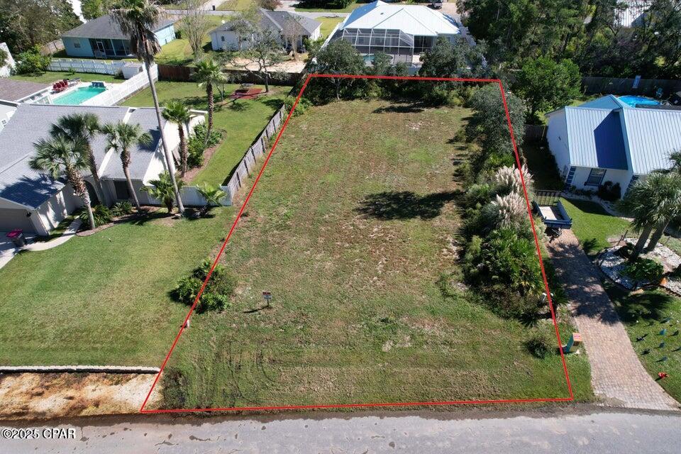 Image 3 For 21129 Lakeview Drive