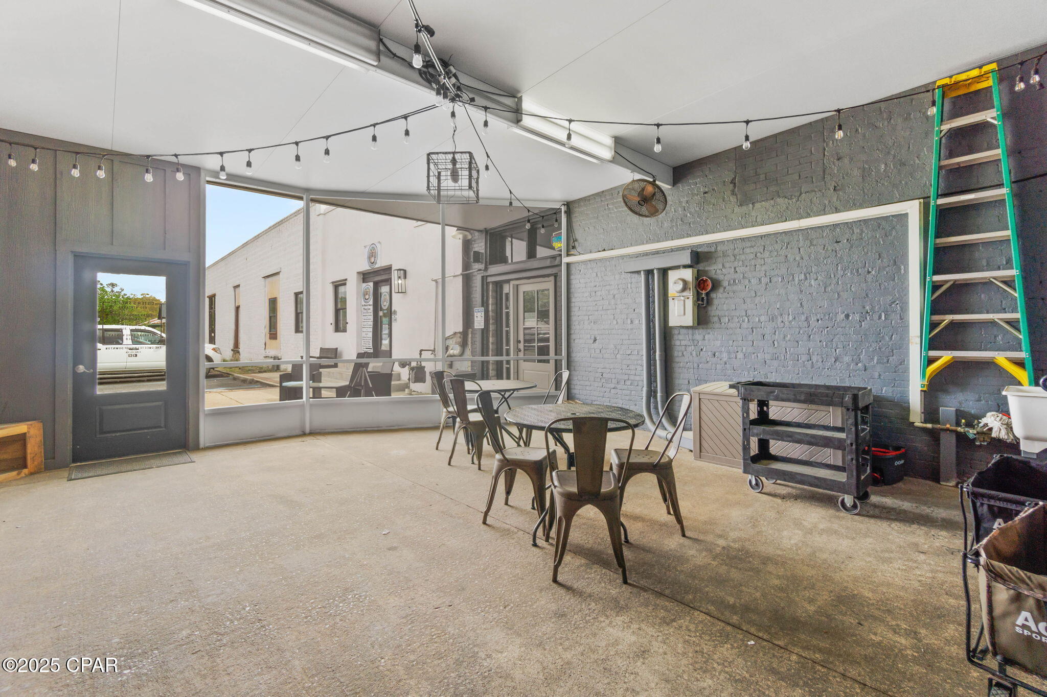 _untso Ez203vifvpy2rbcvozehmjga_v5izxz80fkc