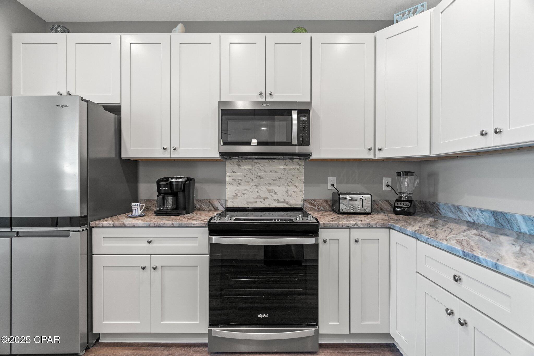 Jrtasb1m2u4kqnejlmx0owbg8qc_otq6cl0yniiad2q