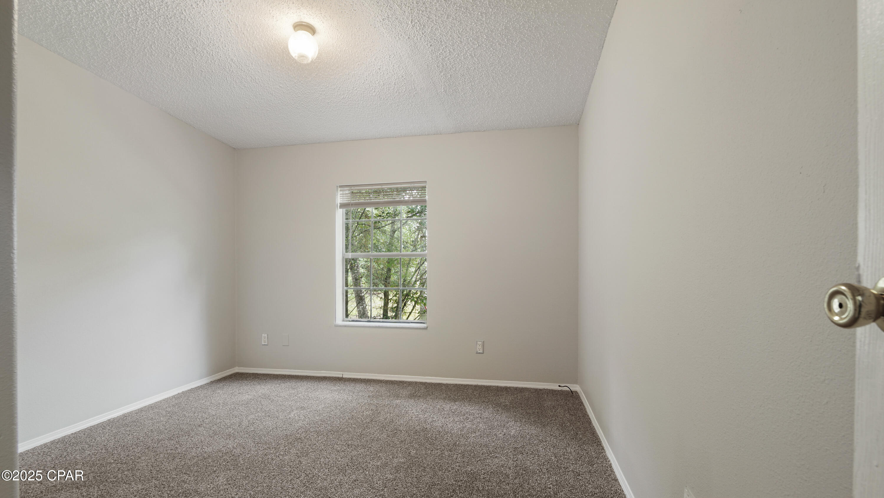 _e4qtilxtyog5gtwgzlmi4o_uimxs8nleznhkzgwlmm