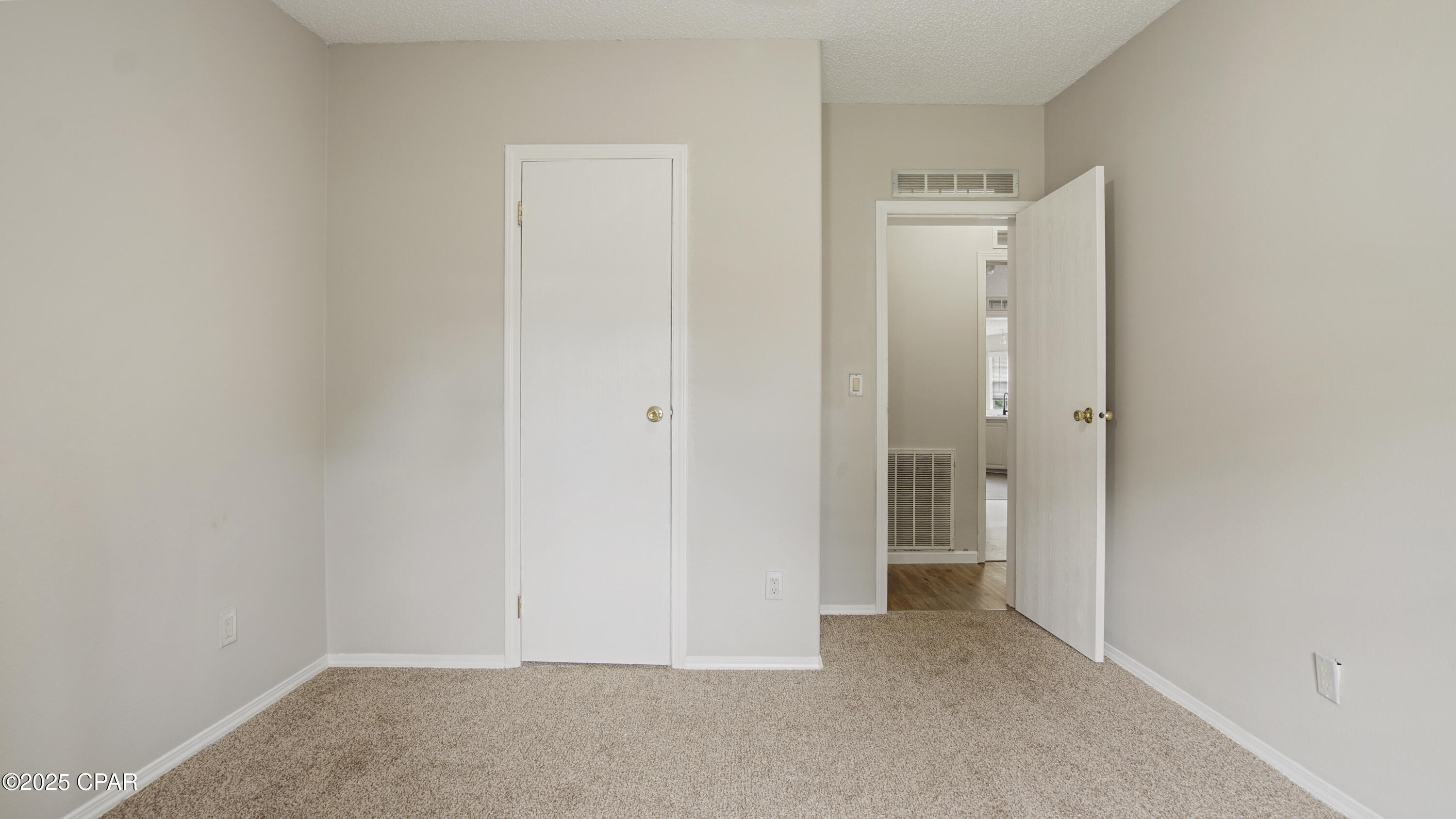 R2tjz_my1njfg1ewgdgny9vxbz07f0 Igxmabr1onxy