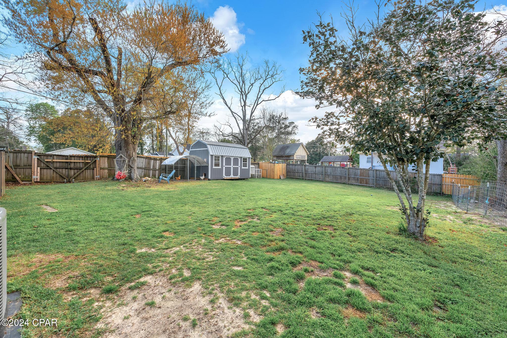 Image 12 For 748 3rd Street