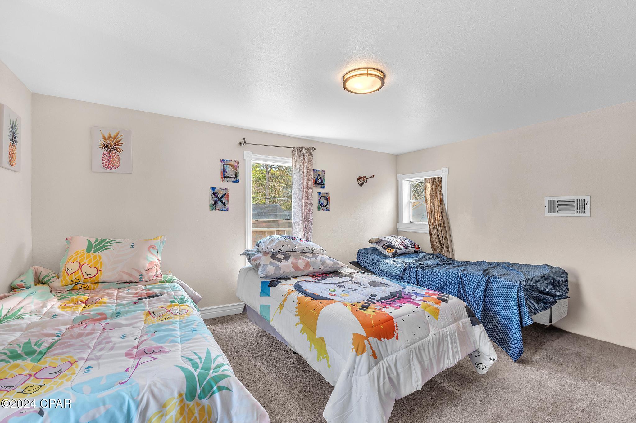 Image 34 For 748 3rd Street