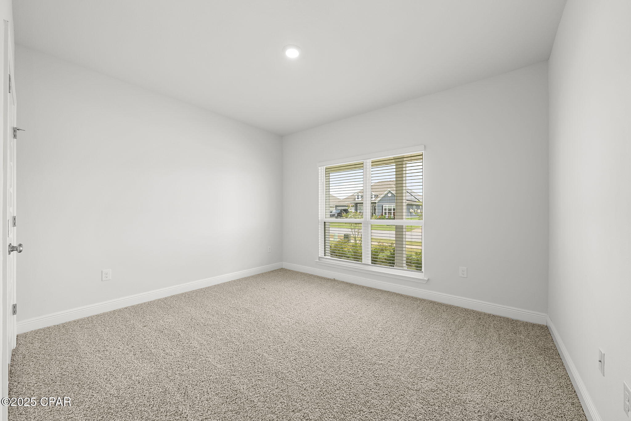 13rqd Ghs75aejvk9lryjknaeh5vc00bwerguvm1pho