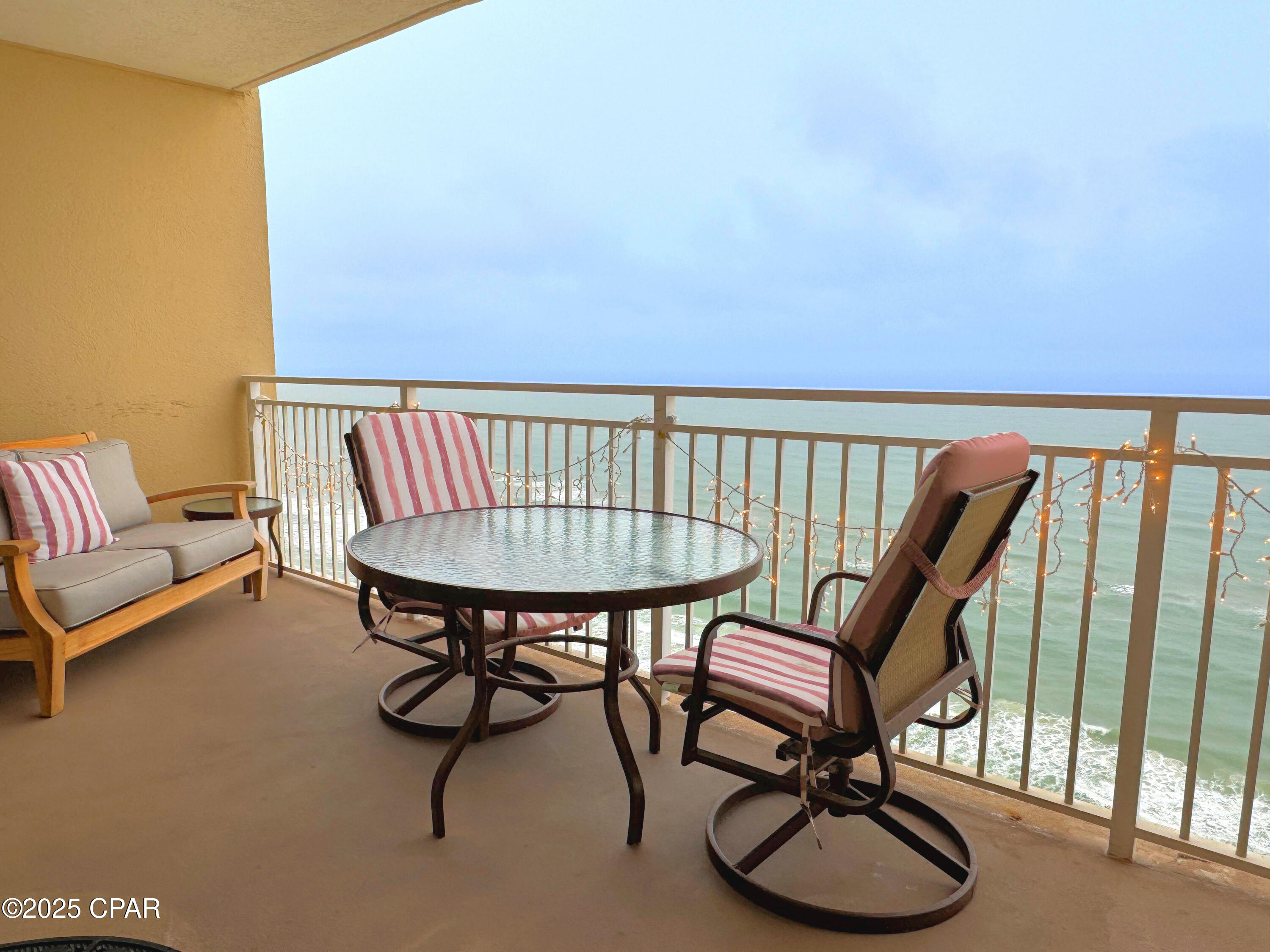 Ipe0 Rxxdalhq6axzi Ctsq9ecm_hgh1nibcsw Wj6k