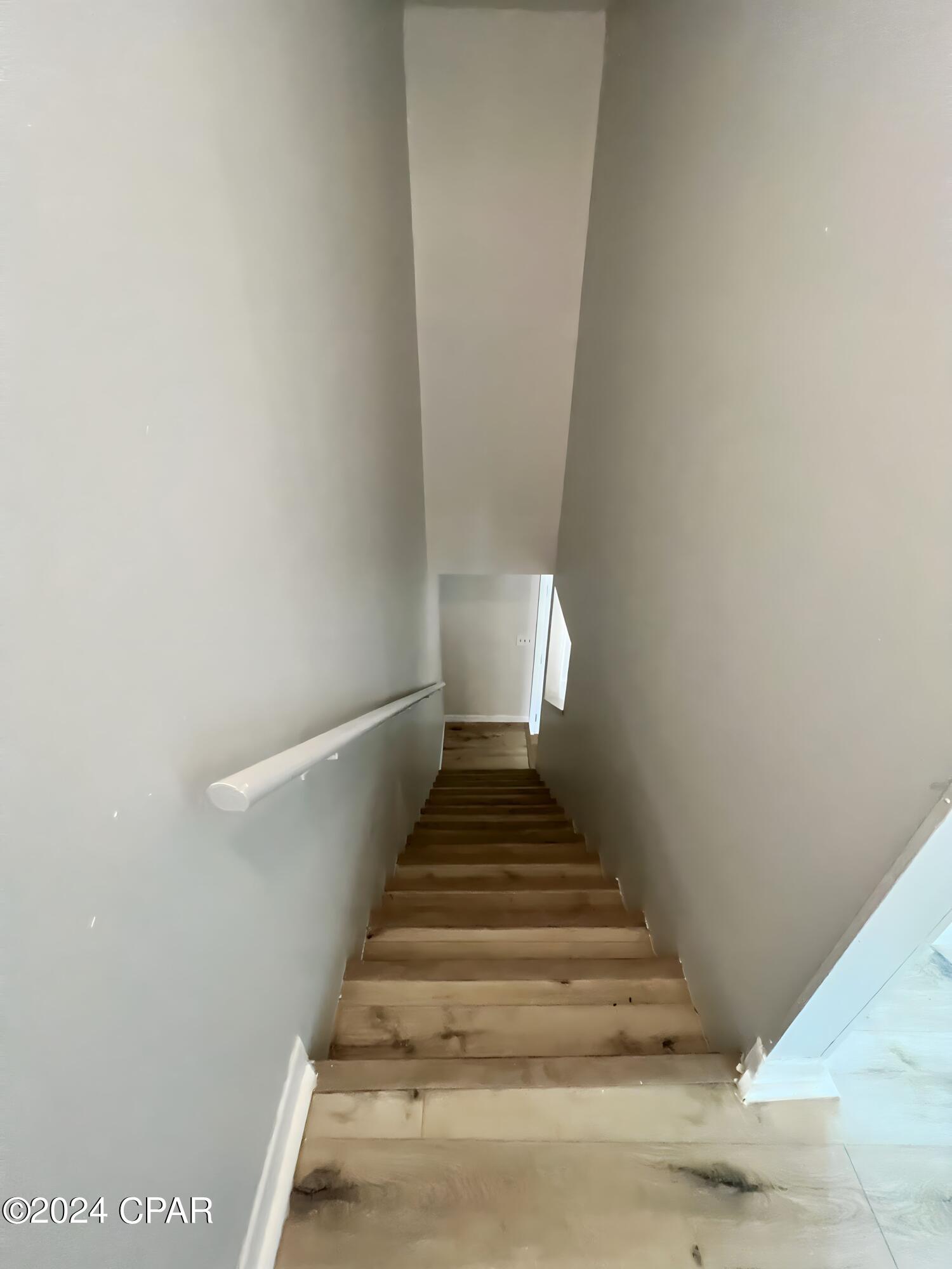 L4dn0vaawsvo2os08exz 8eysijqi3zmd14to3q1v3i