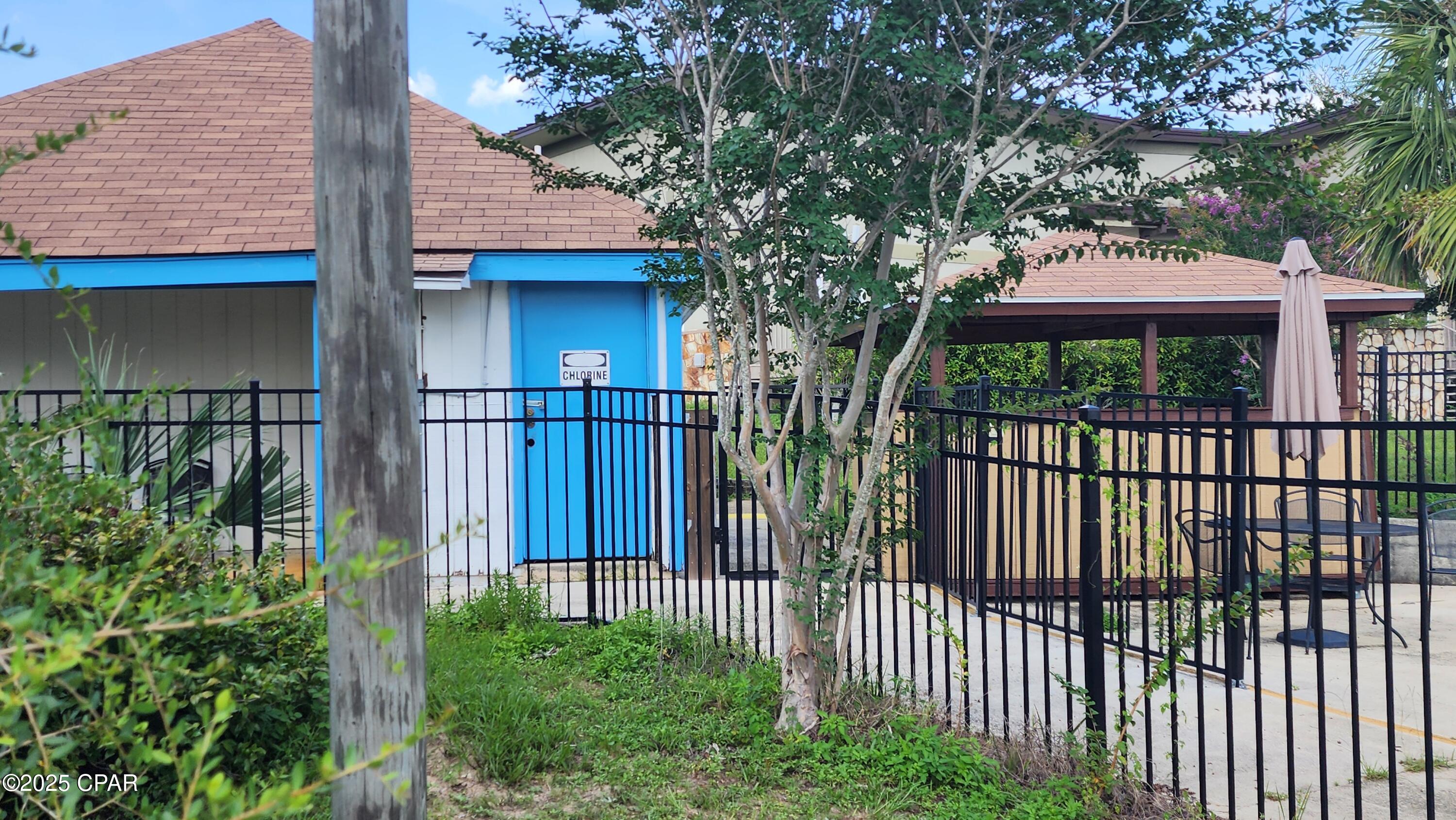 Ak3fl V 9ozszr6rqbb2vlupbeiufad_gwcxnnkozsc