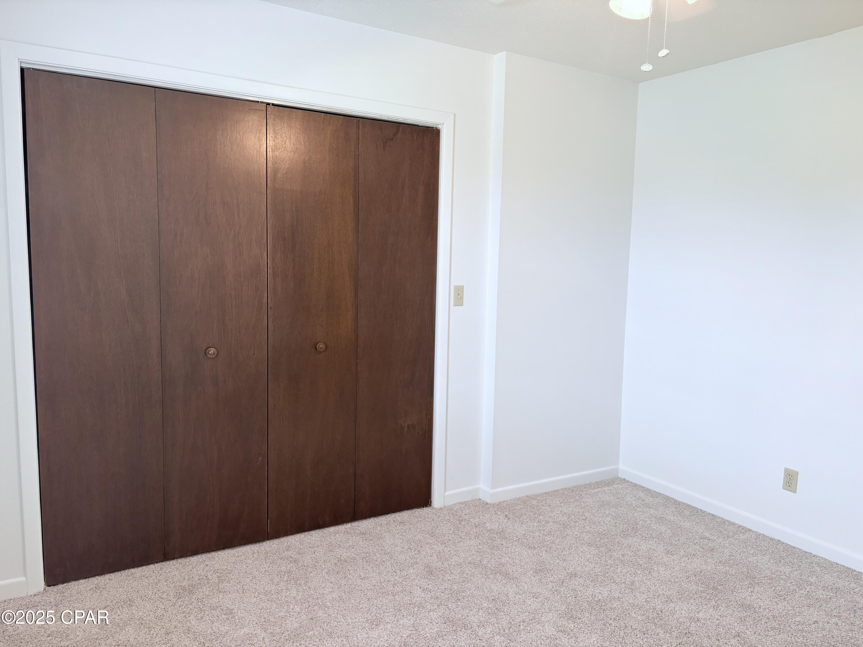 1esxmcdbuslrvxb6ya Vev5lri  Pscw64u6d1v5dim