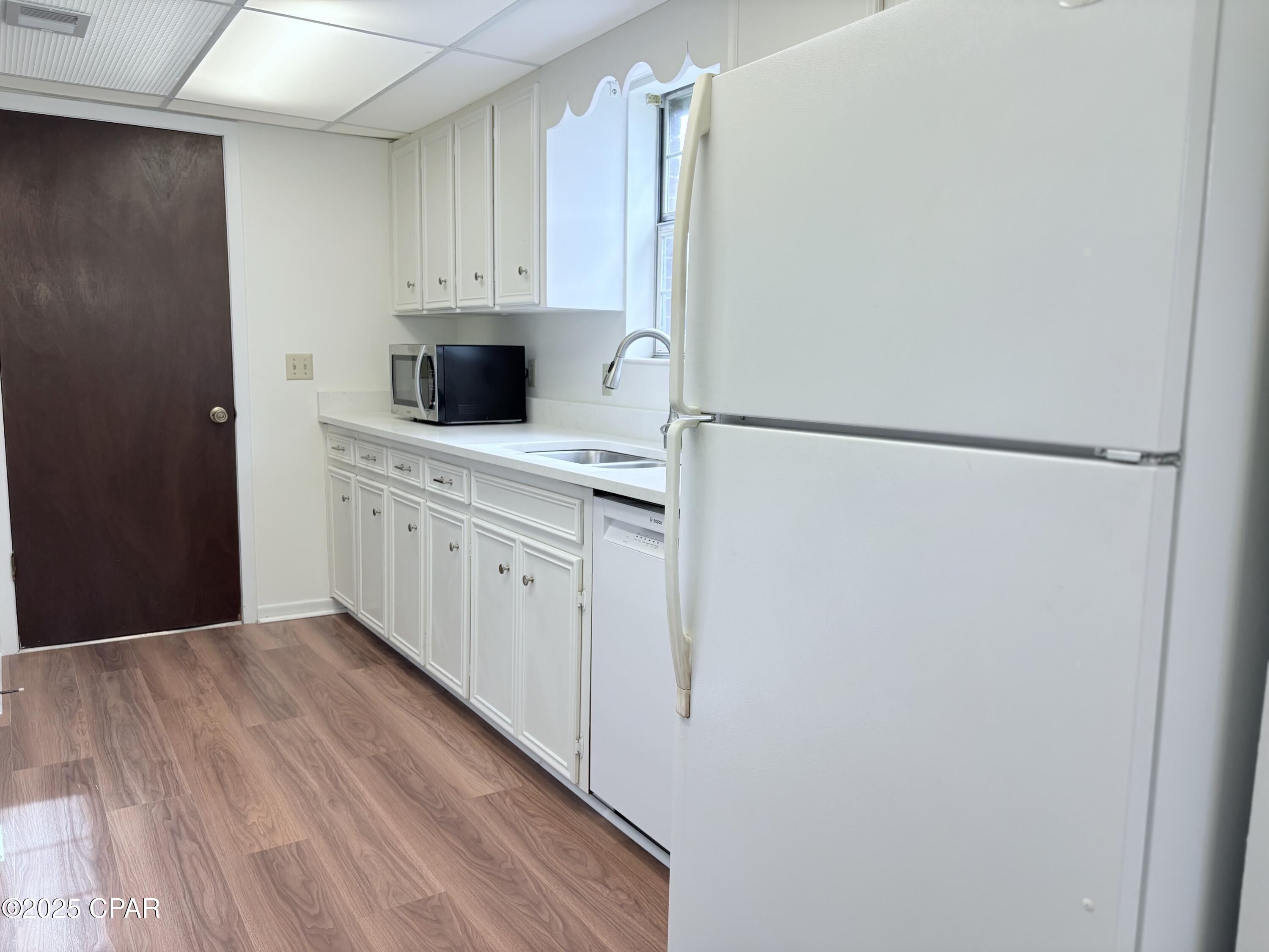 _rcgiwb20yzbzmolt476tahue7bn8zppjbpxb Wrdce