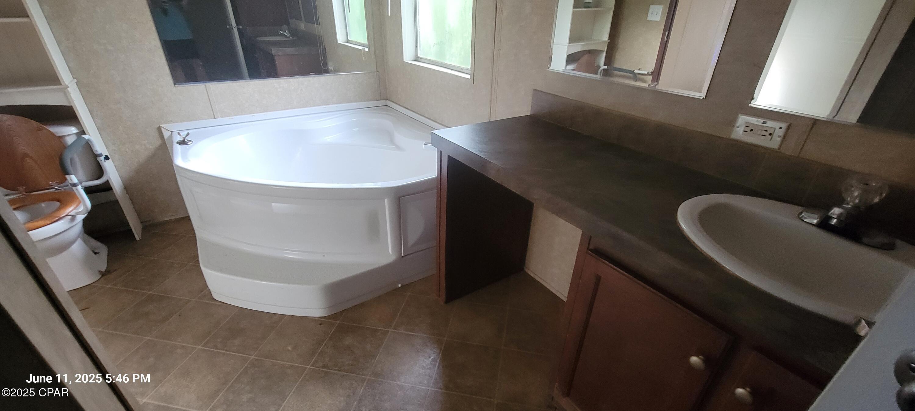 3maholln Pvw8iig95ldx_owukrkvip3htstjwhv4b8