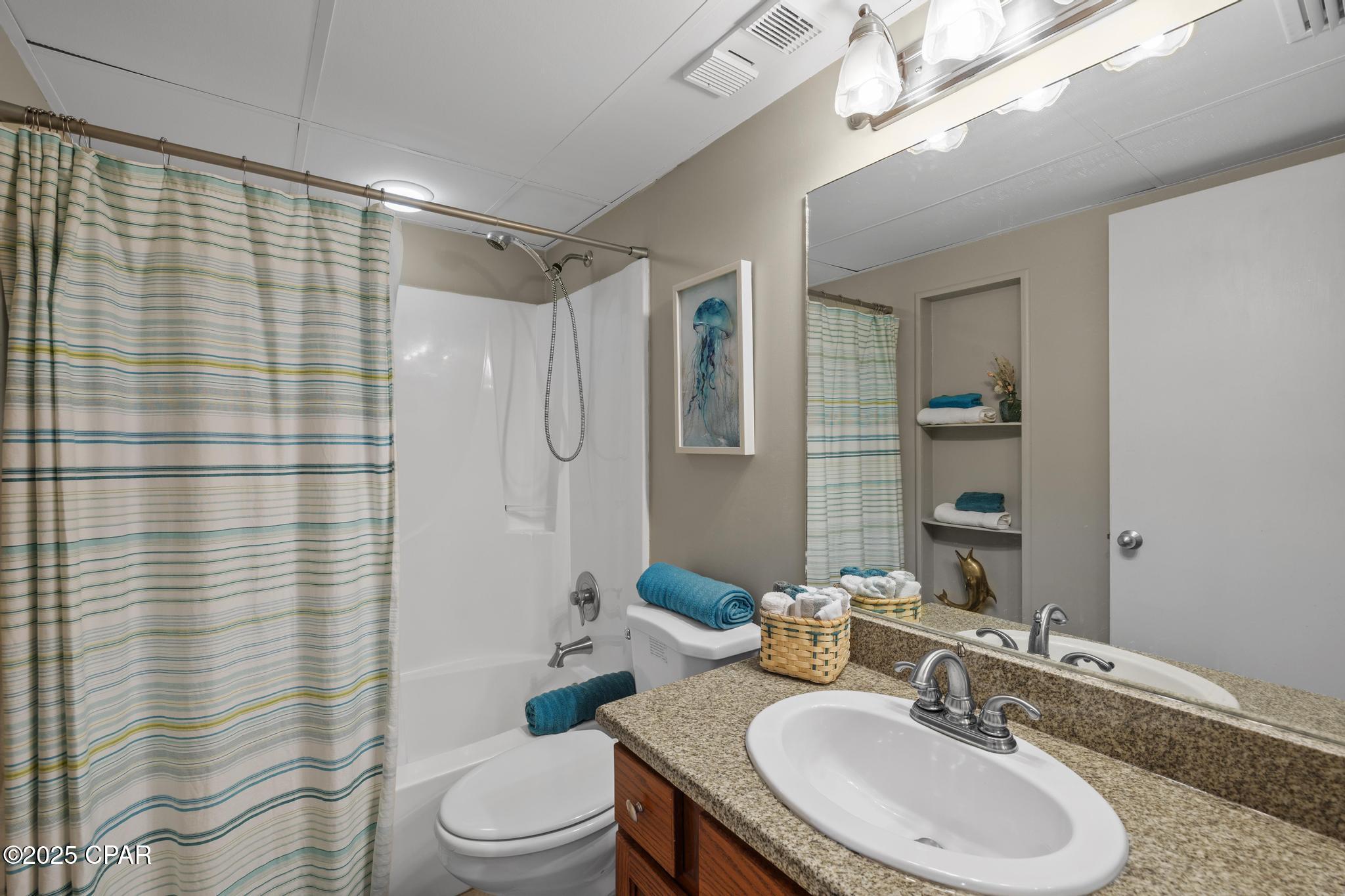 8dfsb0j3i7wubxywtsjazncwad76ksgjcosgr2_pd A