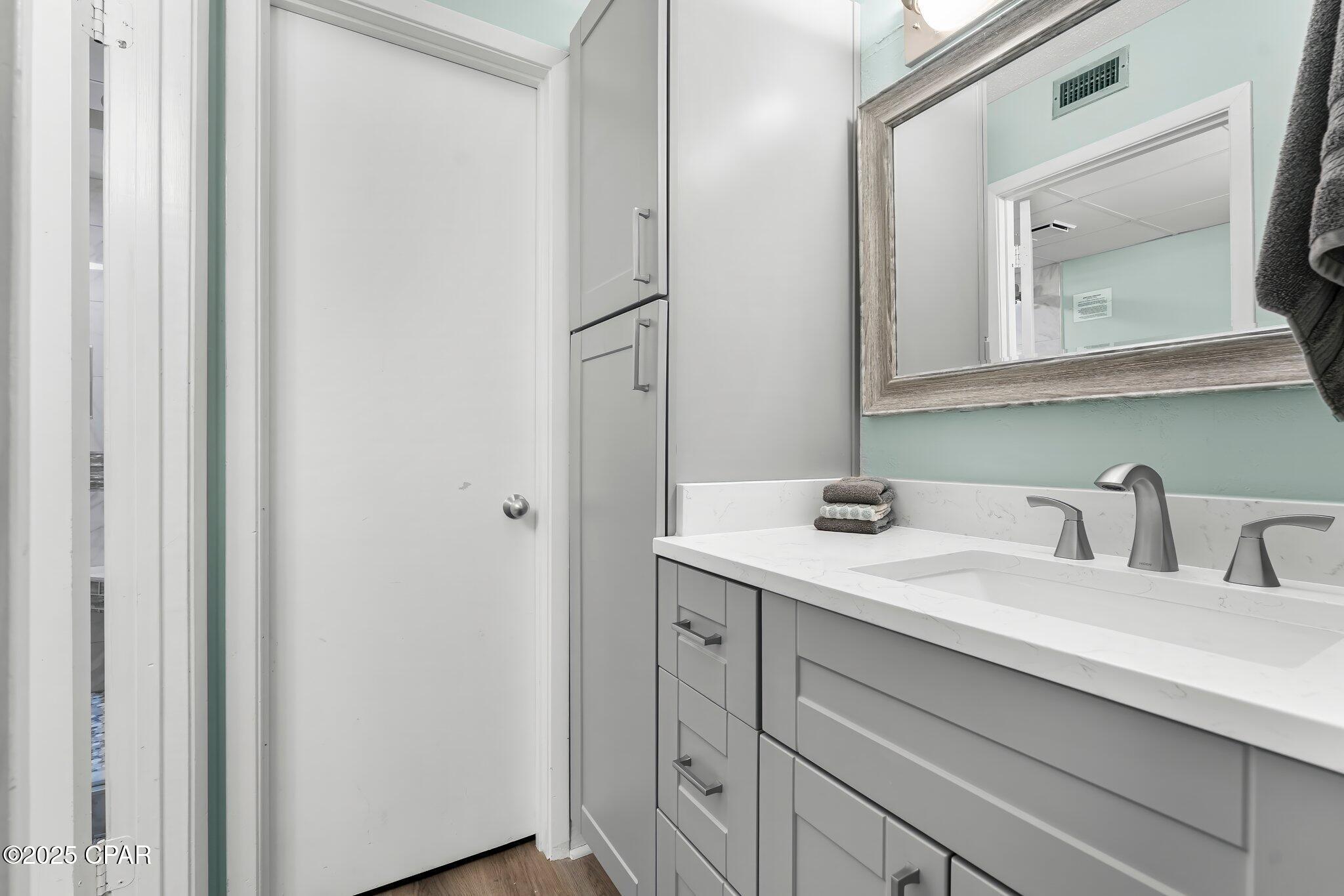 _yc5sgrh1kbcfz8hju_z Q4feujfutagxcwaqcw0ti0