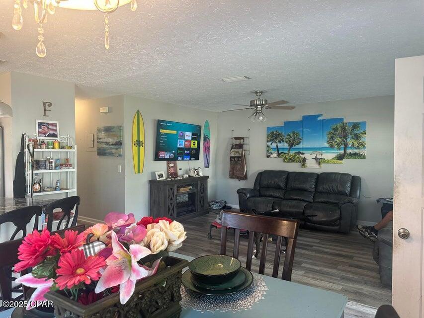 Rhjg1e86rvqxfr_xrrupwyd8wkdp92oz5a8dqnn2yzq