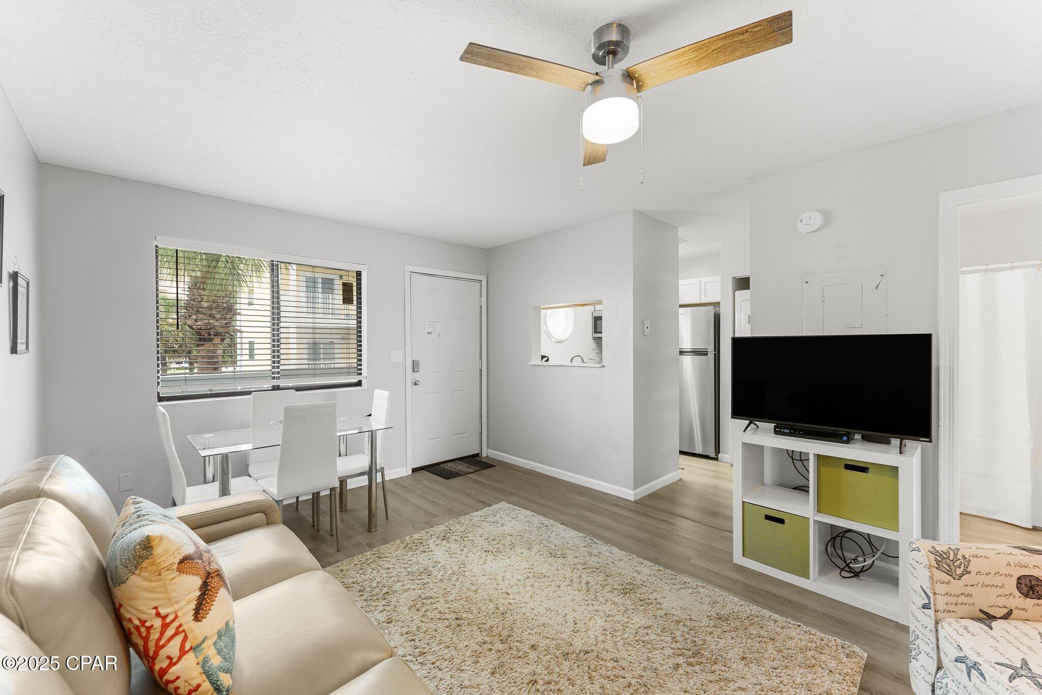 Image 10 For 17214 Front Beach Road 6