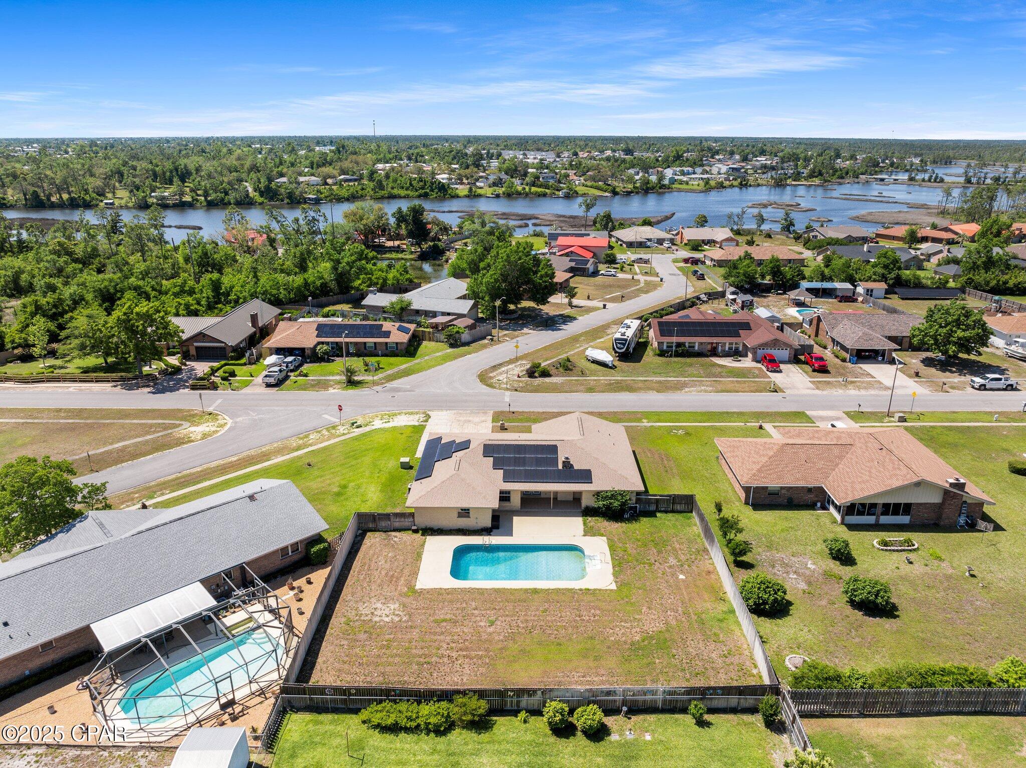 F_hvgpoz7af6_scciy0d1gk8c_iyfid2uqmf5ssocnw