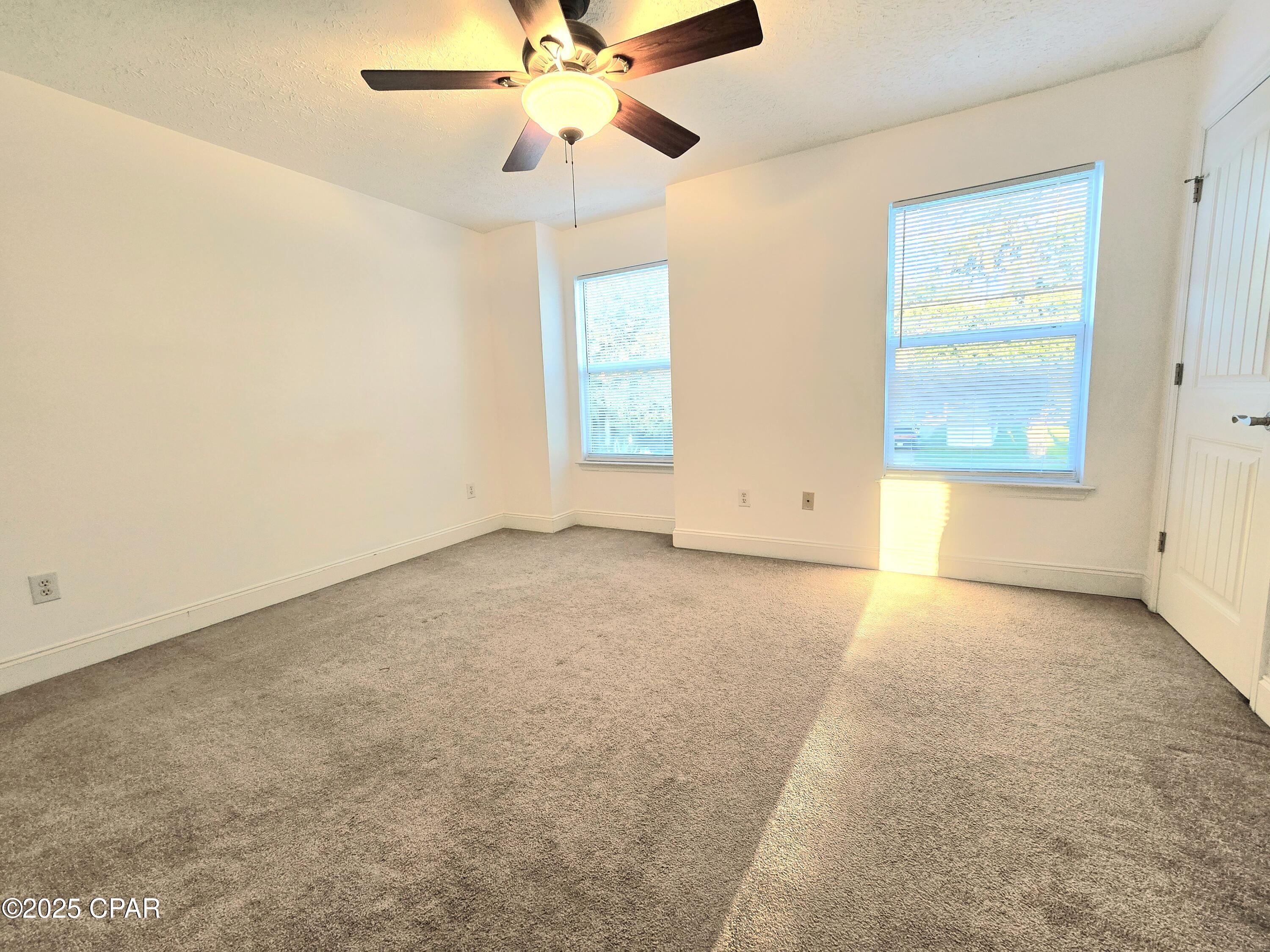 Simgtoymjb5v0wt4vuk5pbcvitxxcknhvlq6zoewq1u